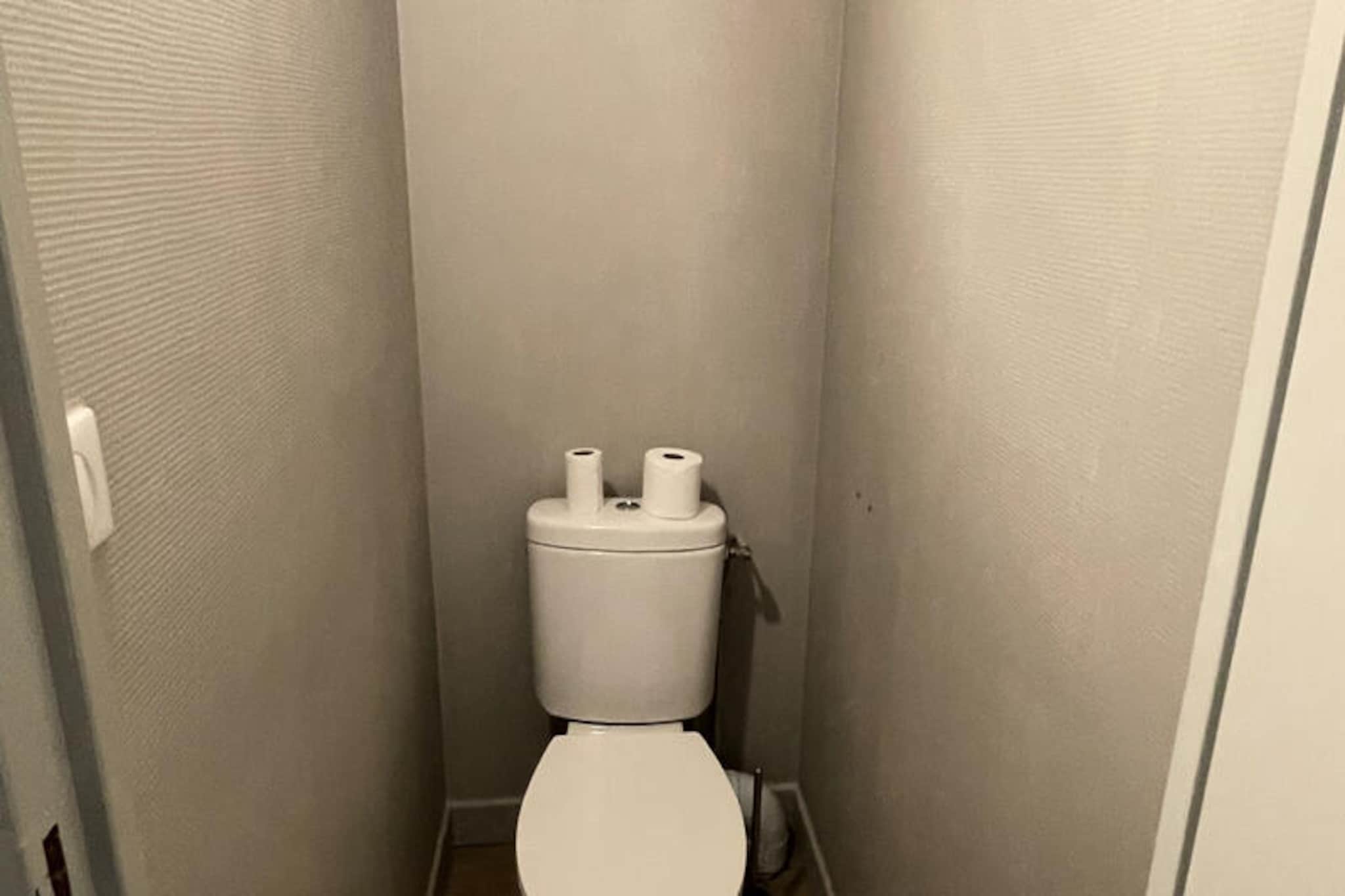 Appartements à Albepierre Bredons-Untagged