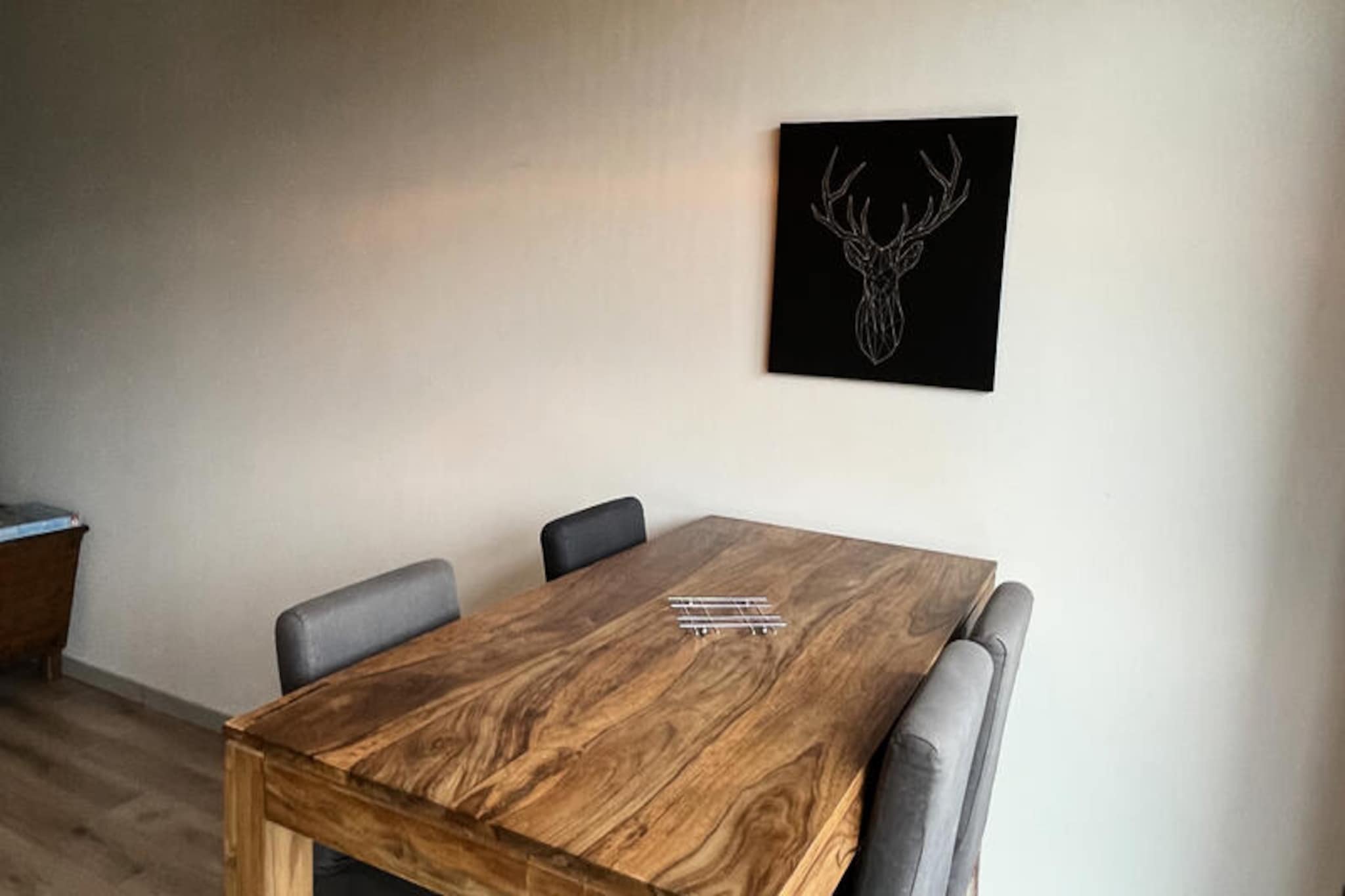 Appartements à Albepierre Bredons-Untagged