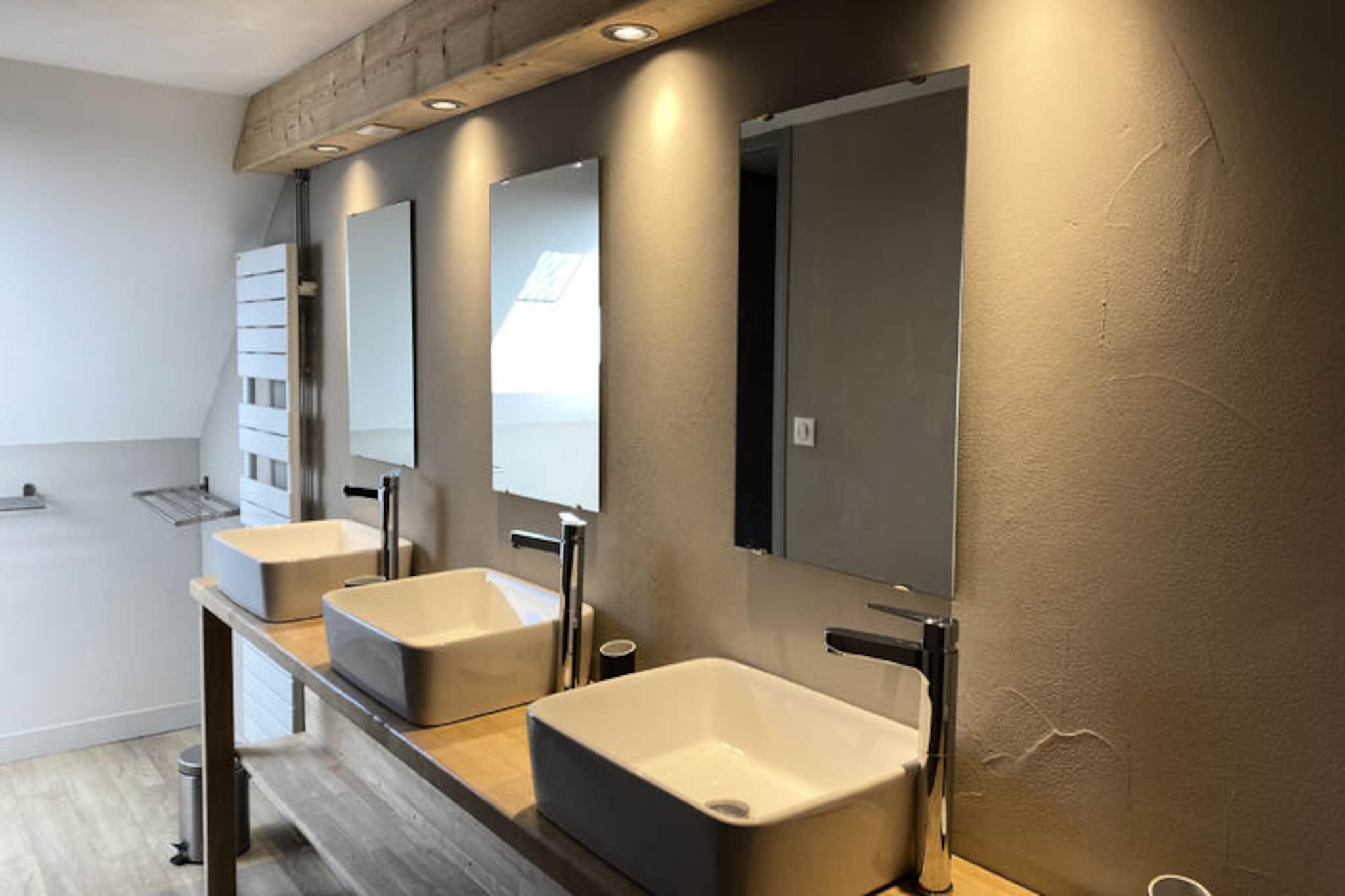 Mobil Home - Bungalow - Cottage à Albepierre Bredons-Untagged