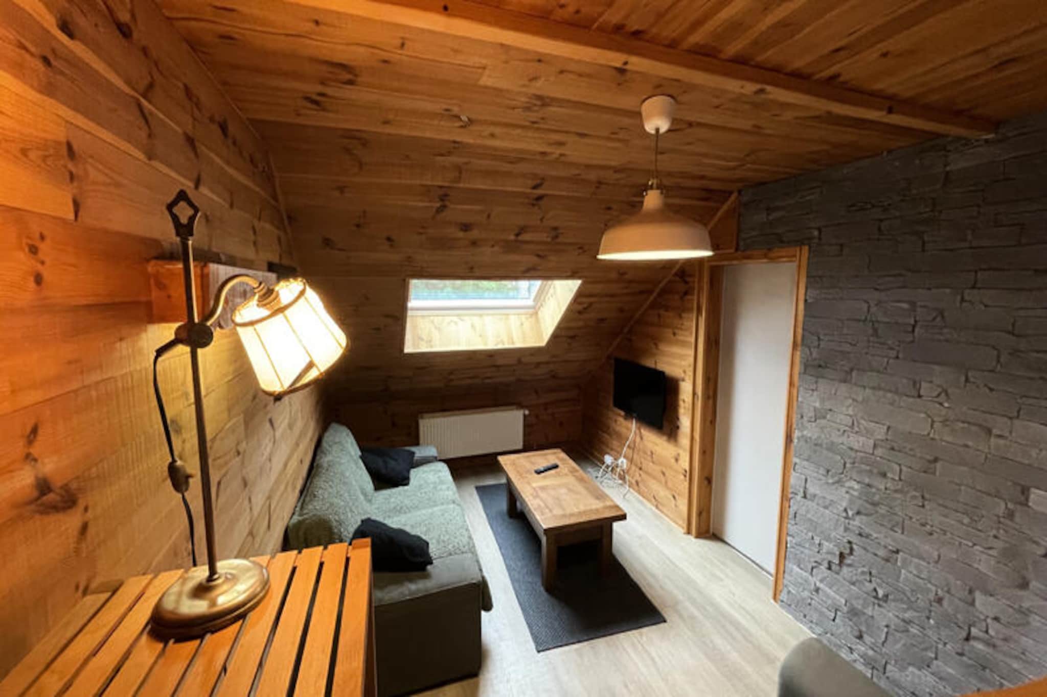 Appartements à Albepierre Bredons-Untagged