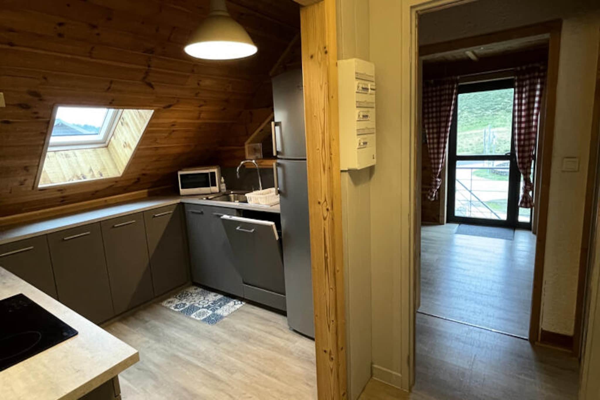 Appartements à Albepierre Bredons-Untagged