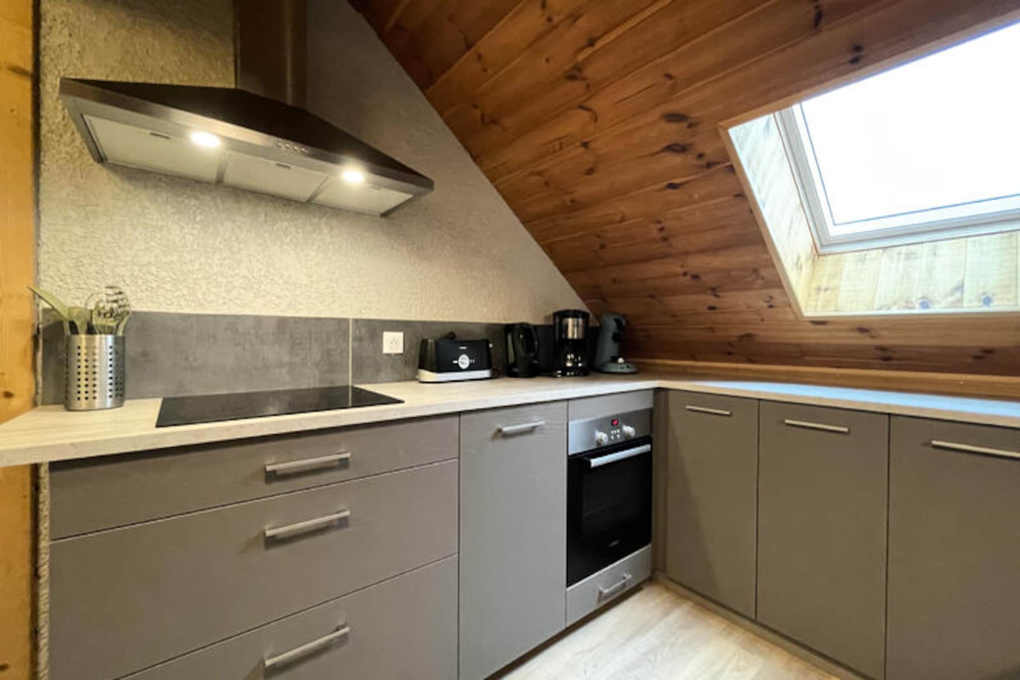 Appartements à Albepierre Bredons-Untagged