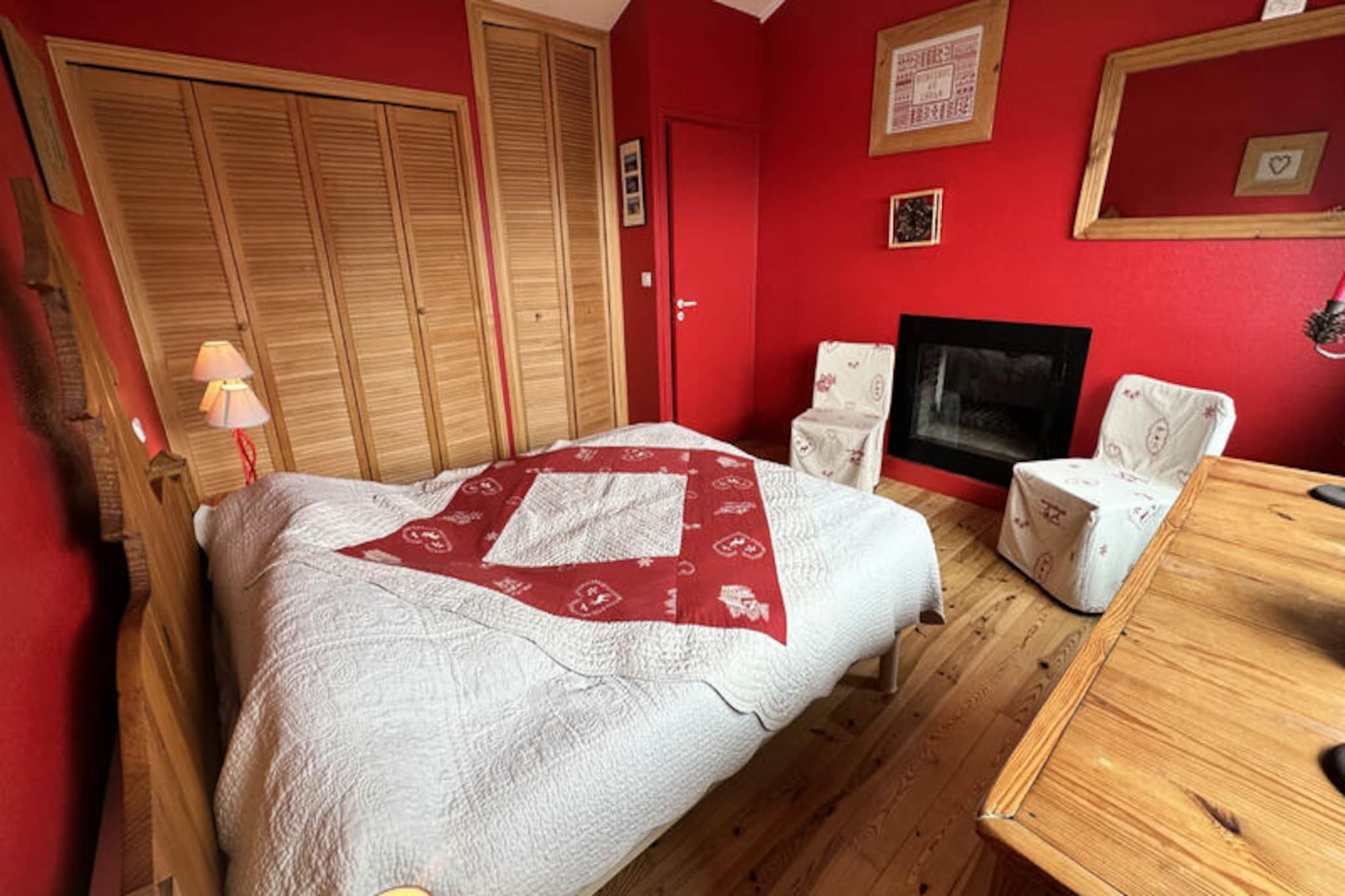 Appartements à Saint Jacques Des Blats-Niet-getagd