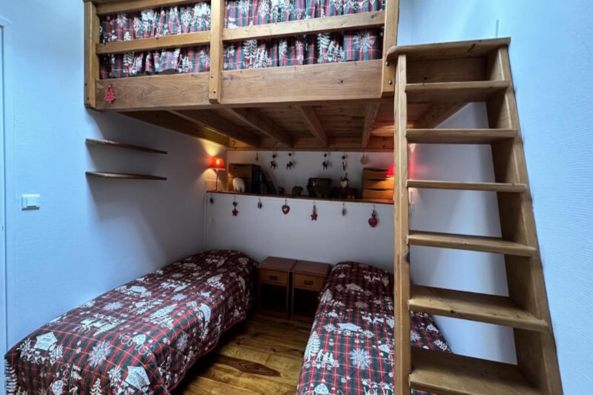 Appartements à Saint Jacques Des Blats-Niet-getagd