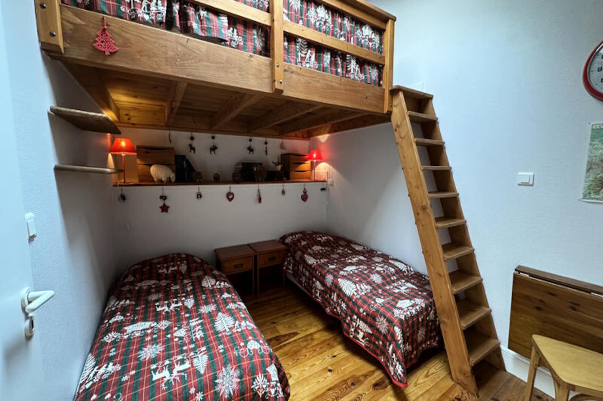 Appartements à Saint Jacques Des Blats-Niet-getagd