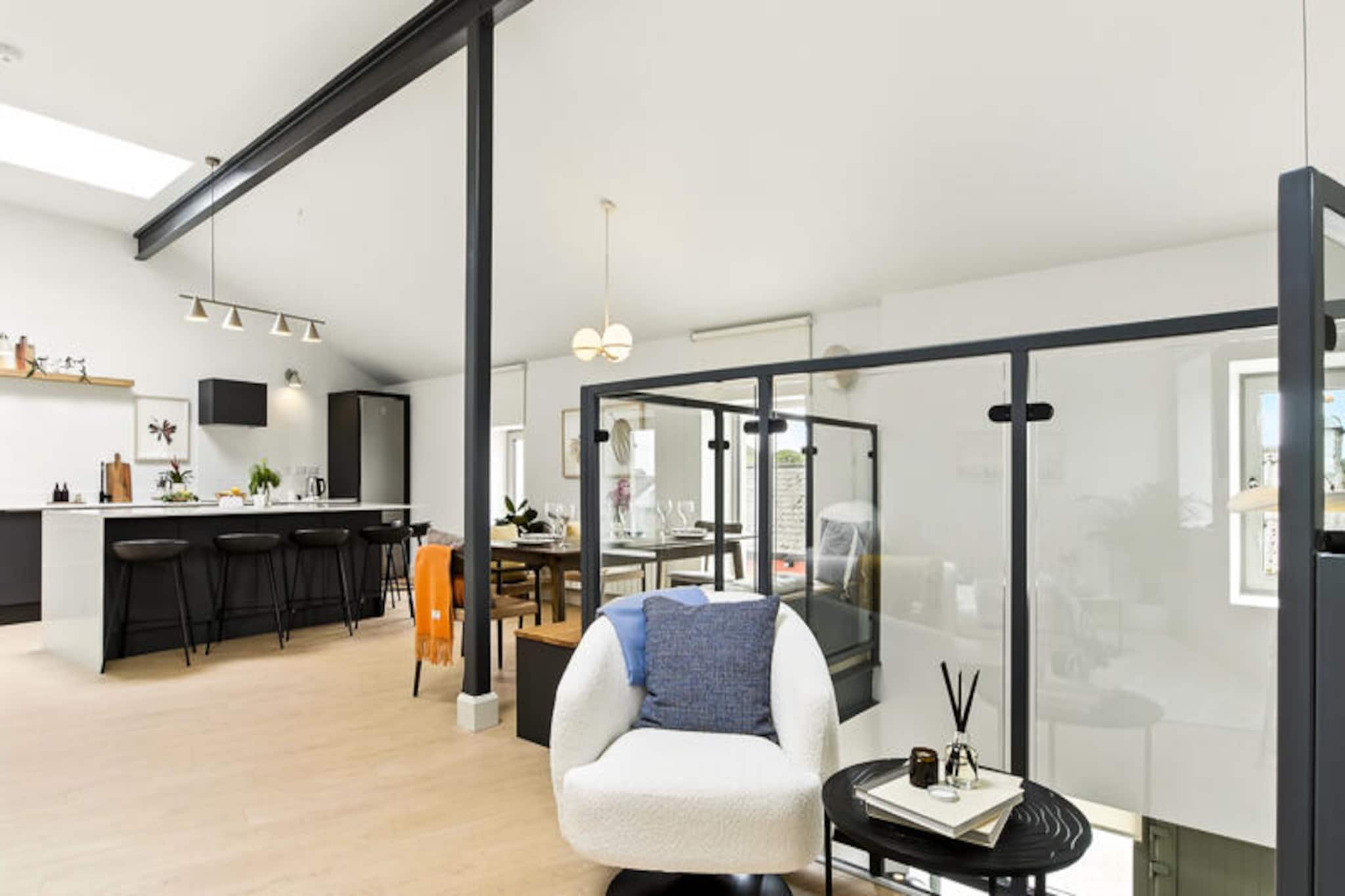 House in Clifden with Scenic Views