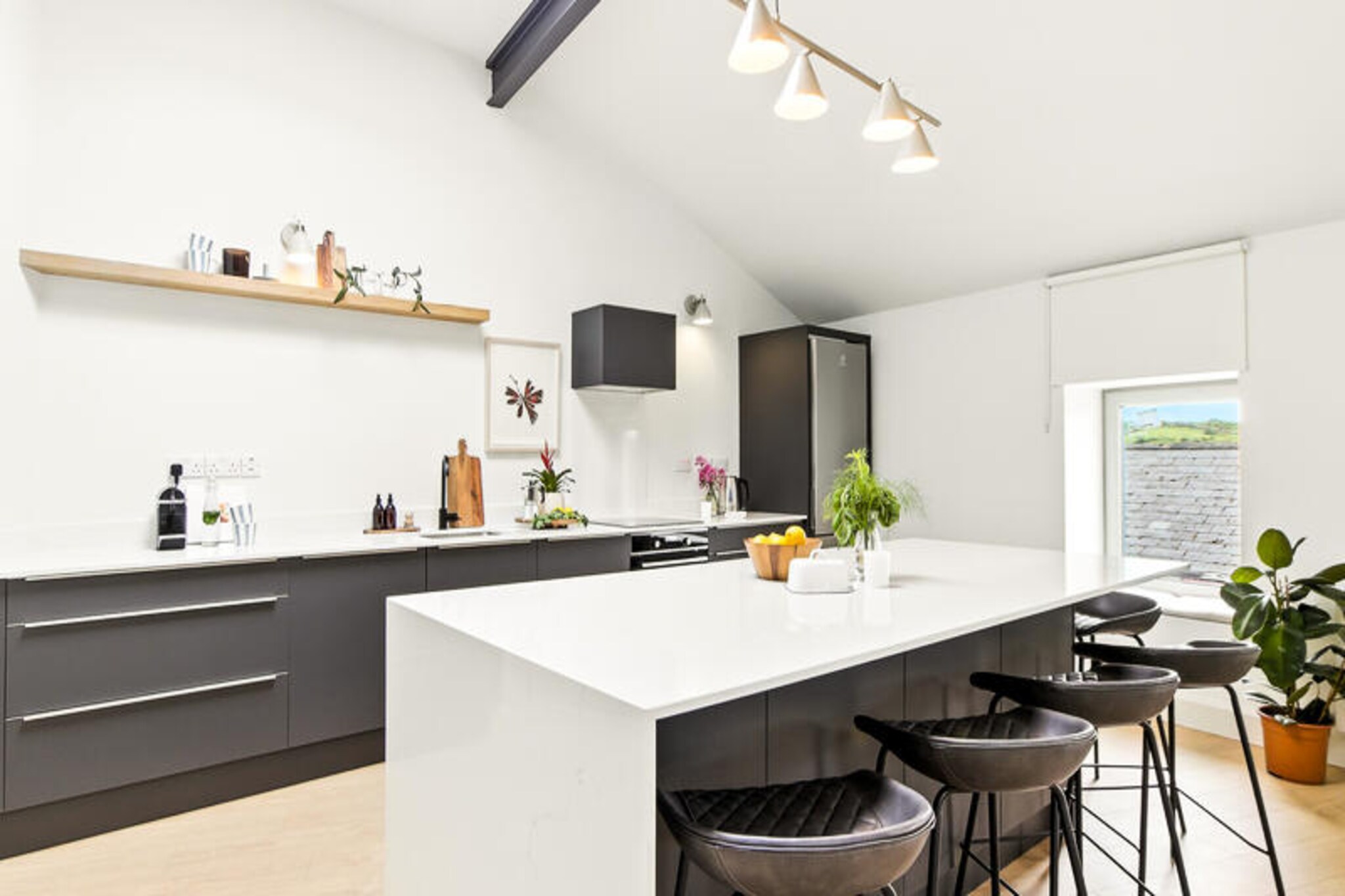 House in Clifden with Scenic Views