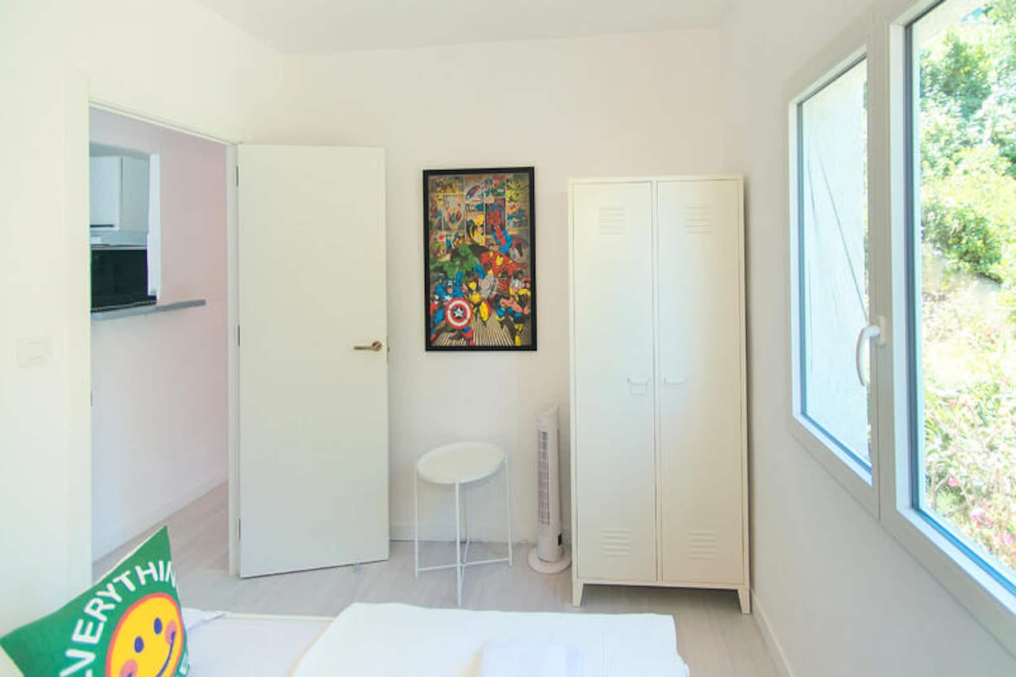 Maison à Roses-Niet-getagd