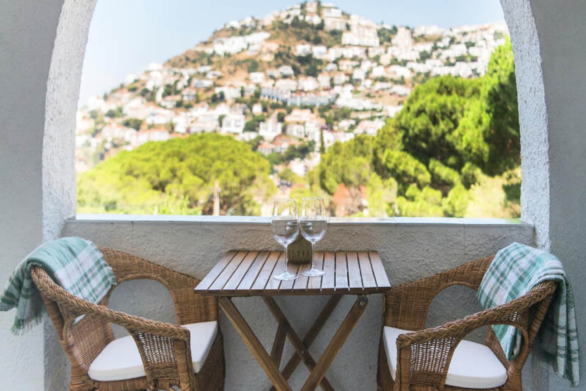 Studio à Roses-Nicht zugeordnet