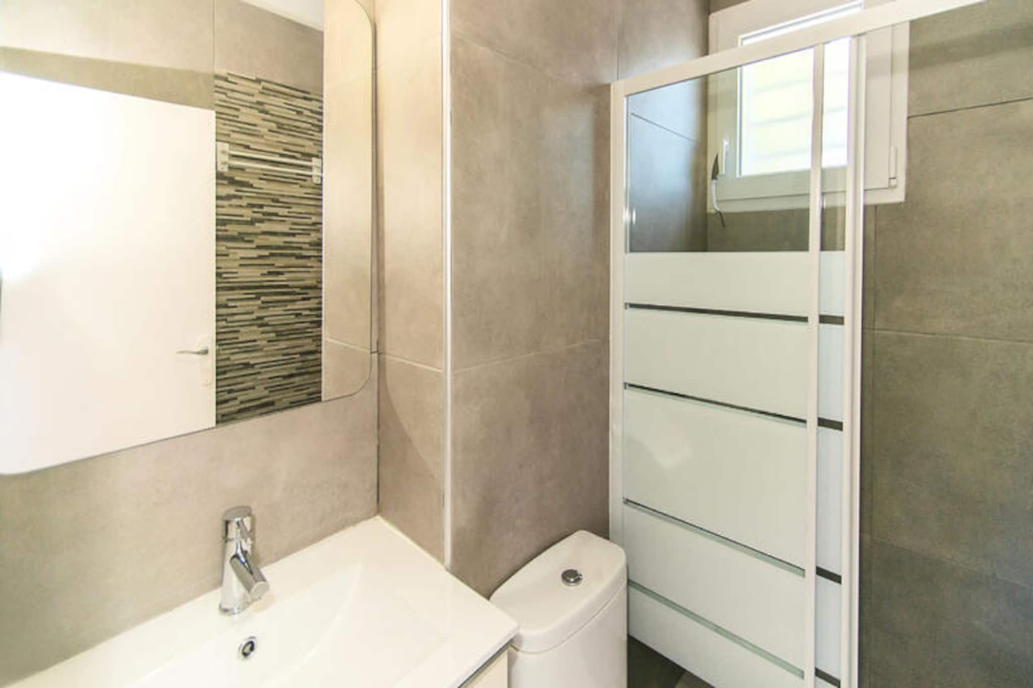 Studio à Roses-Nicht zugeordnet