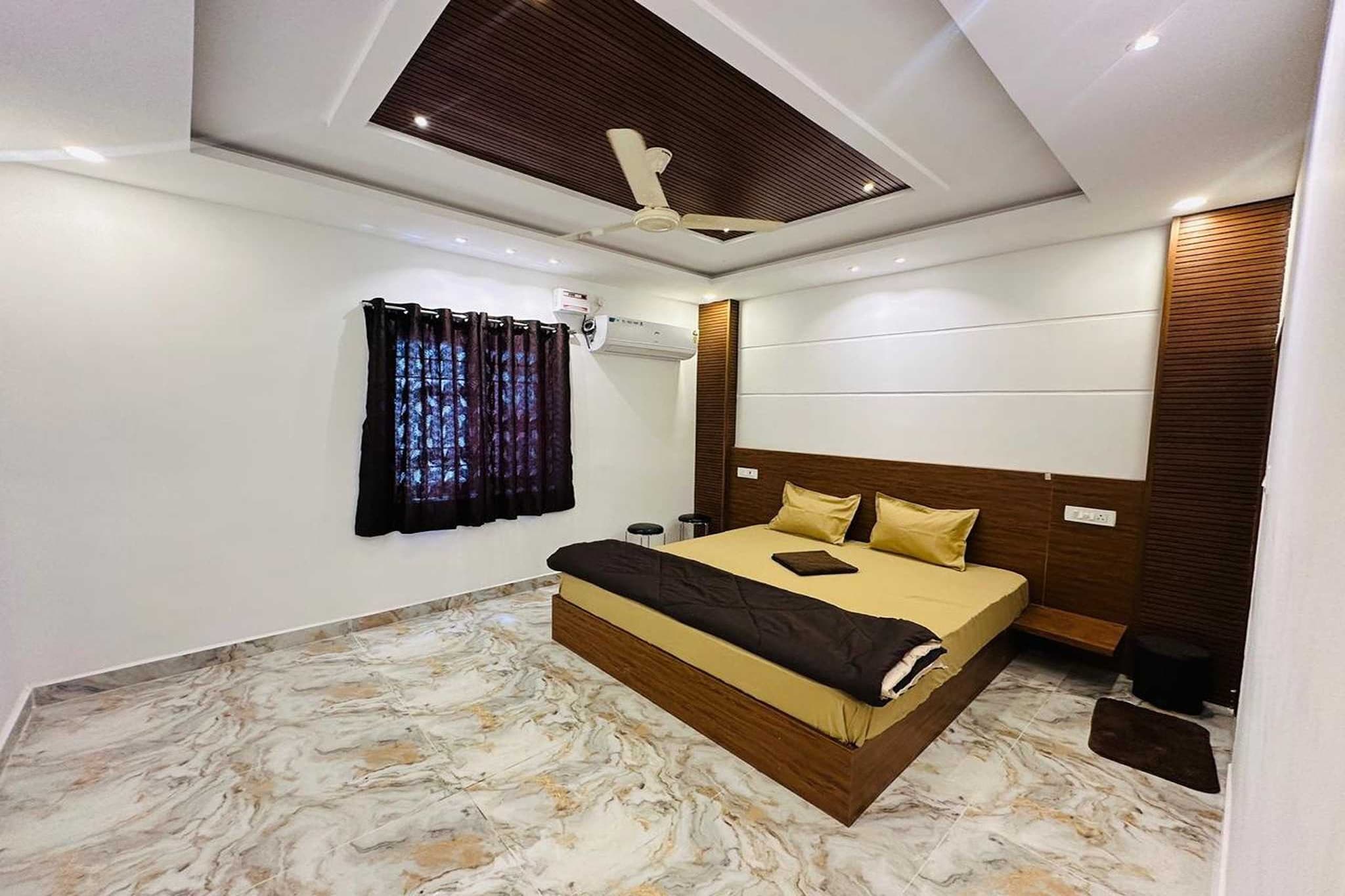 Enjoy a comfortable and hassle-free experience at our thoughtfully designed property. Each room is equipped with modern amenities, cozy bedding, and elegant decor to make you feel right at home. Located conveniently with easy access to public transport and major attractions, it's perfect for both business and leisure travelers. Cleanliness and guest comfort are our top priorities, and our team is available 24/7 to assist you throughout your stay.
Unmarried couples are warmly welcome at this property.
Guests with local ID proof are warmly welcome.
Apologies, but we are currently unable to host foreign nationals at this property.
Early Check-In Policy: A full day’s room rate will be charged for check-ins before 6:00 AM. Complimentary early check-in is available between 6:00 AM and 10:00 AM, subject to room availability.
Check-in is only available to guests aged 18 and above. Please provide a government-issued ID to confirm your age.