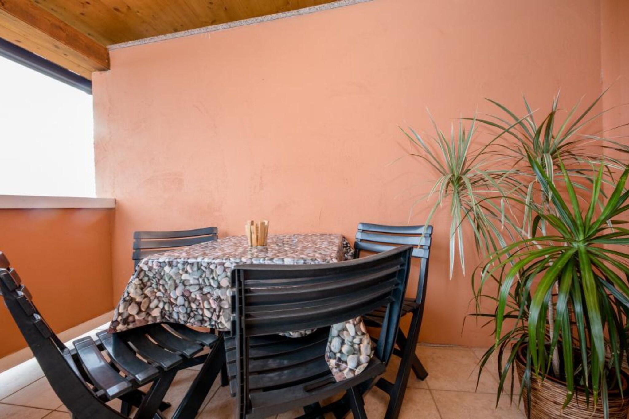 One Bedroom Apartment with Terrace 3