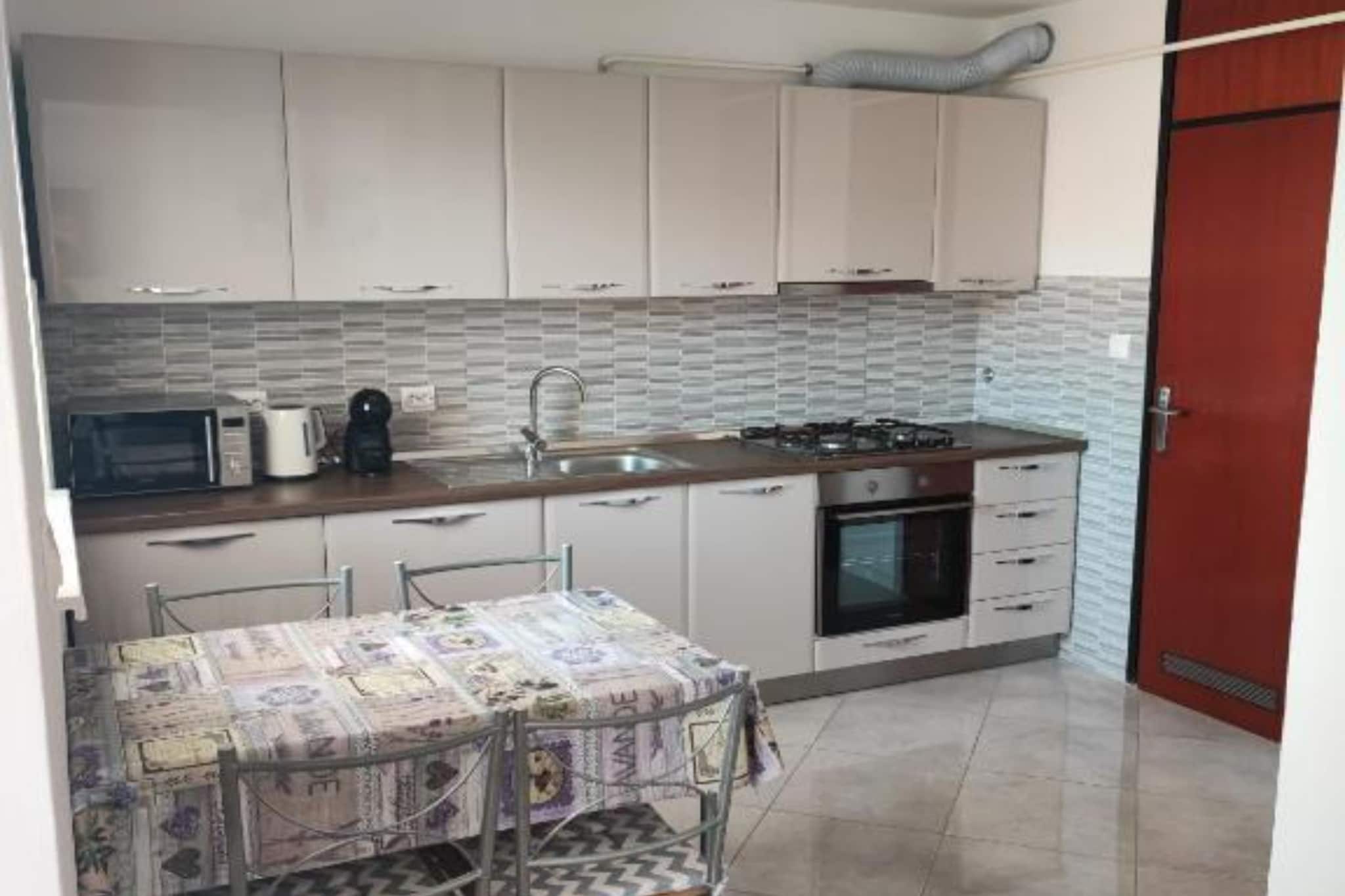 Apartment Eva Pula - One Bedroom Apartment with Balcony