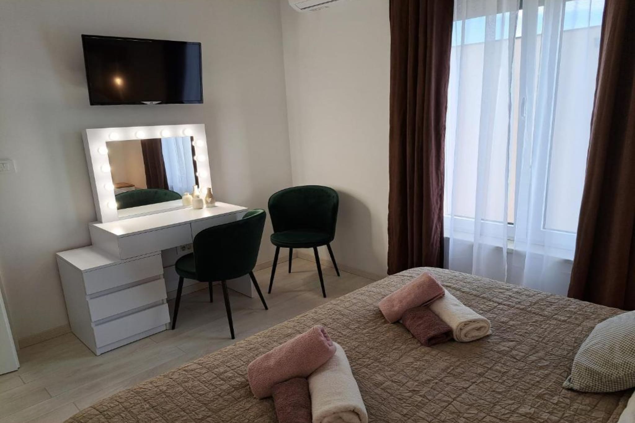 Villa With Pool-Slaapkamer