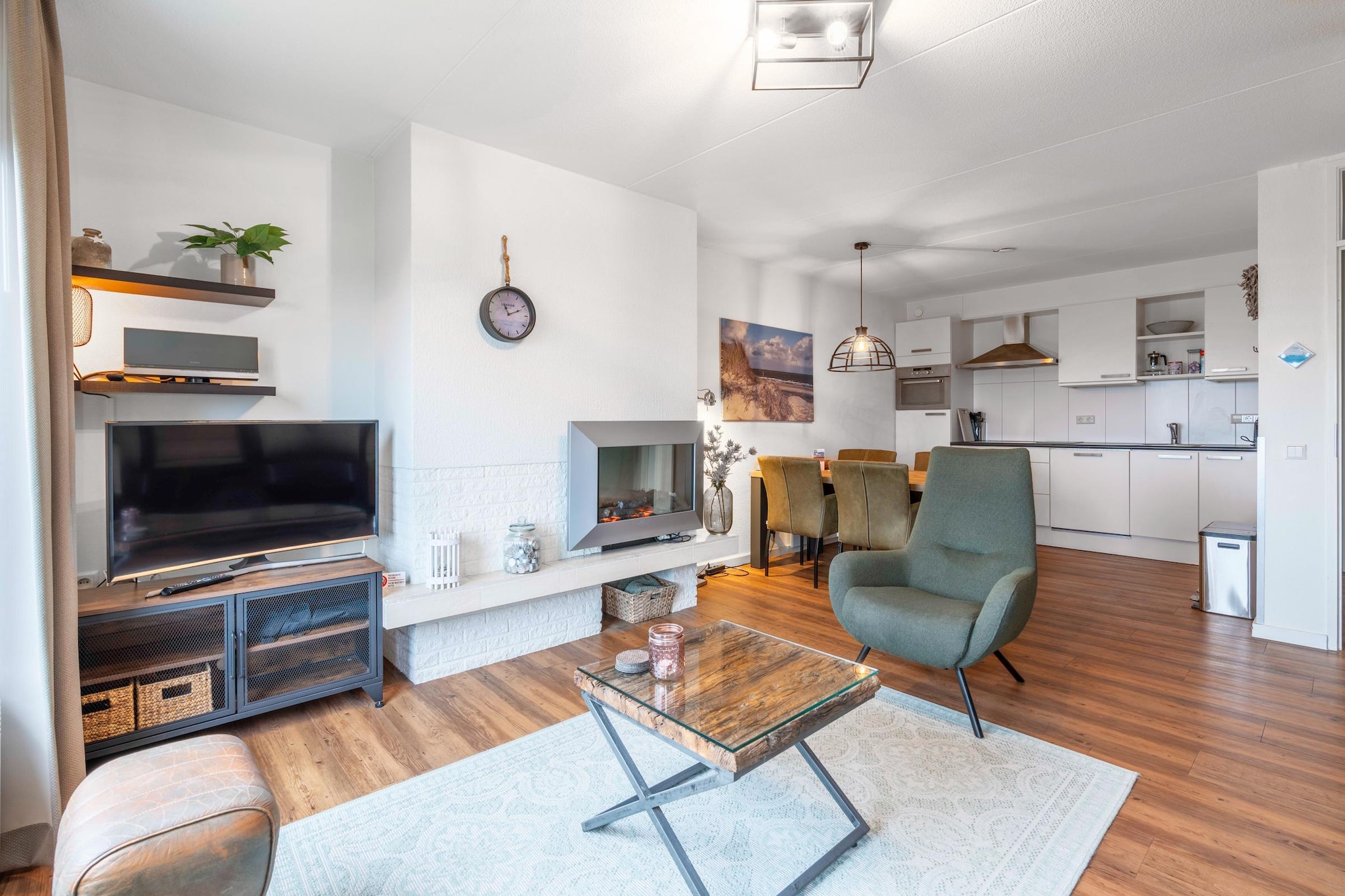 Juliana 166-Woonkamer