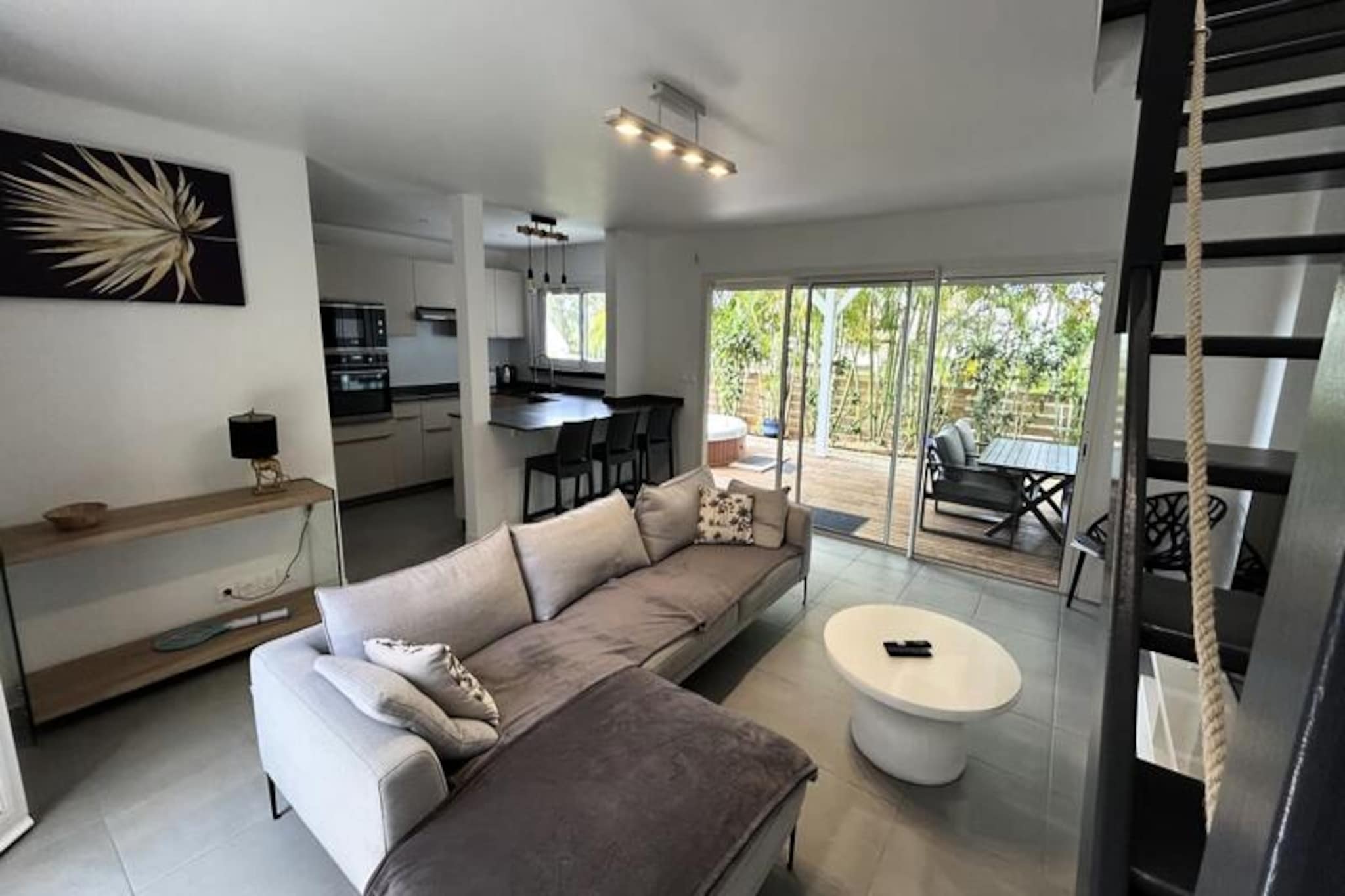 Villa in Sainte-Anne with Private Jacuzzi