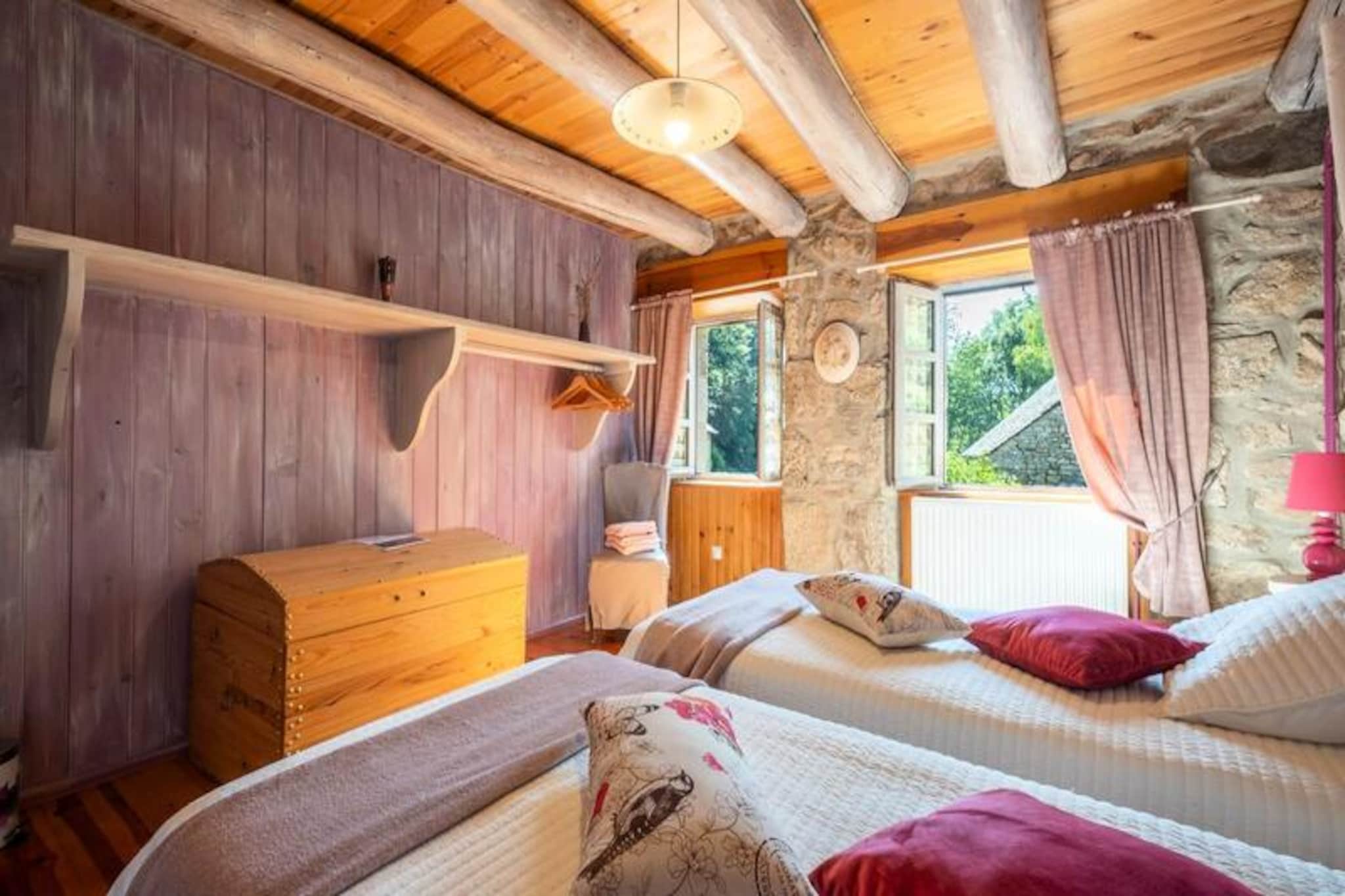 Gîte de France Le moulin du chambon 6/8 pers 3 épis-Niet-getagd