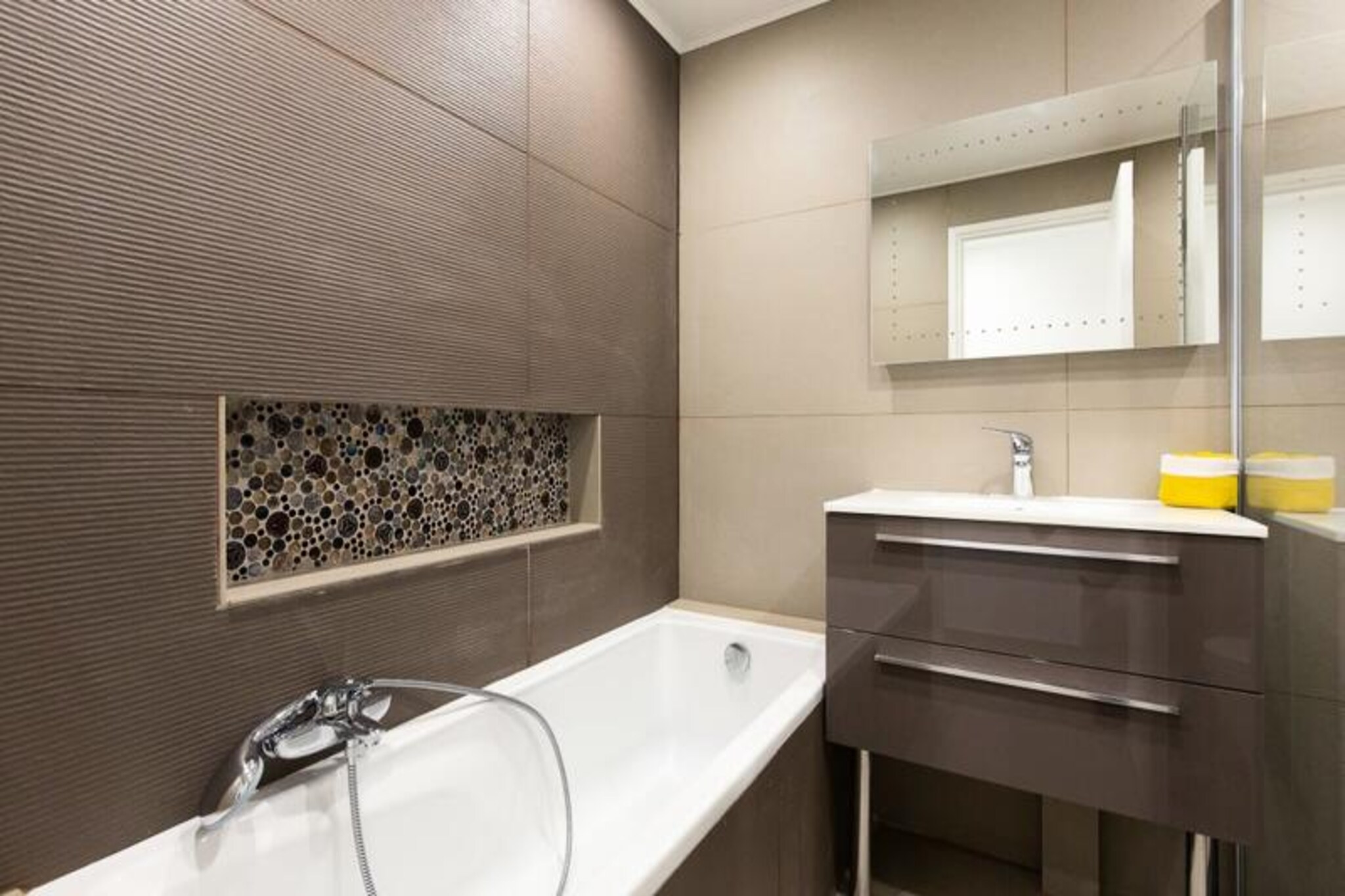 Résidence 3p Traversant à 2 Min Des Plages, Parking Privé-Untagged