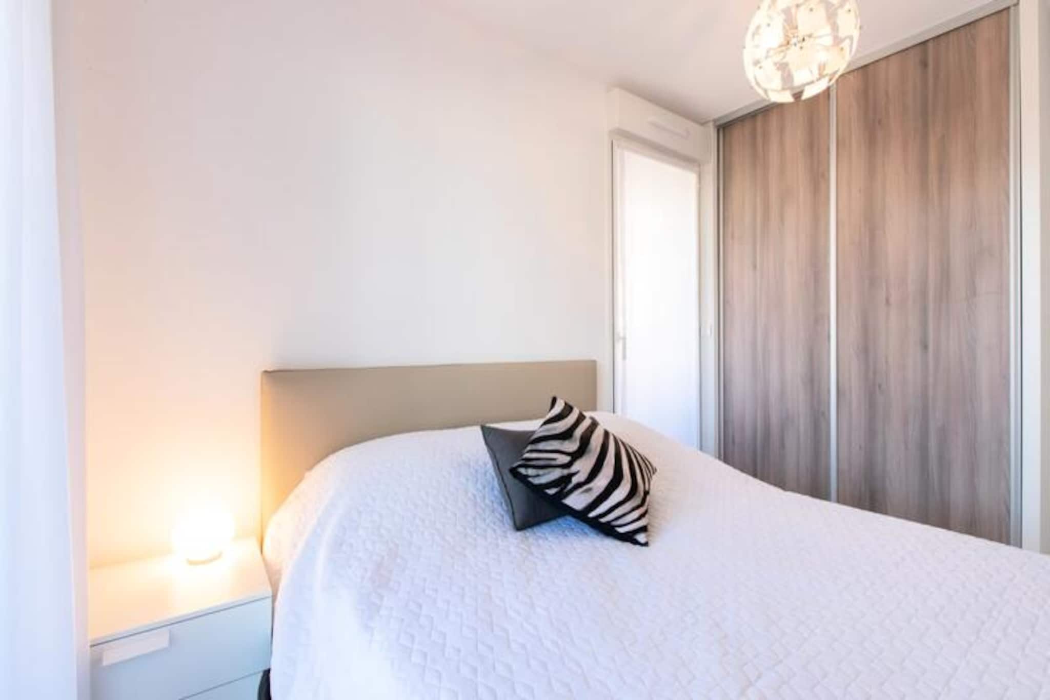 Résidence 3p Terrasse Et Piscine à 15min à Pied Du Palais-Untagged