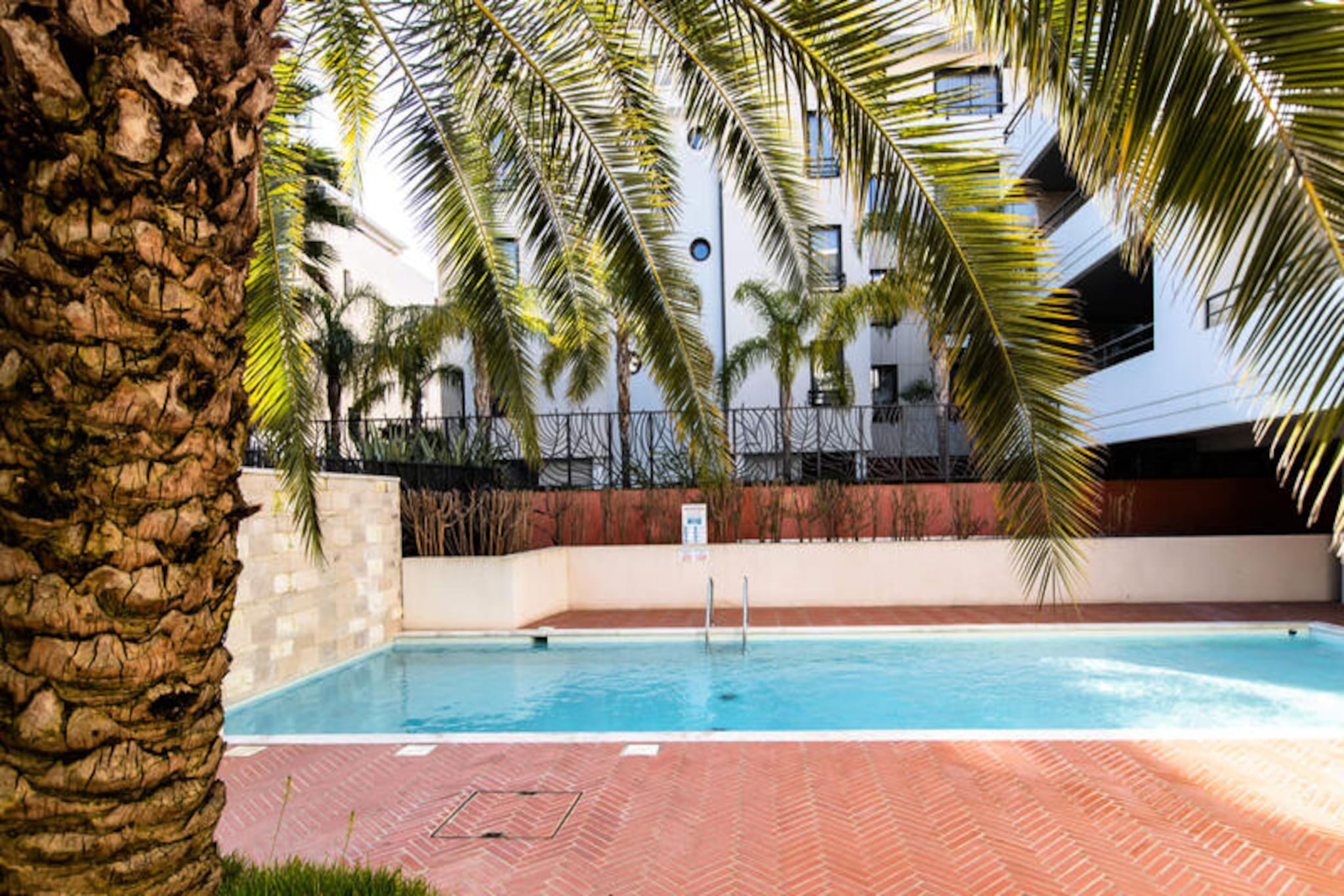 Résidence 3p Terrasse Et Piscine à 15min à Pied Du Palais-Untagged