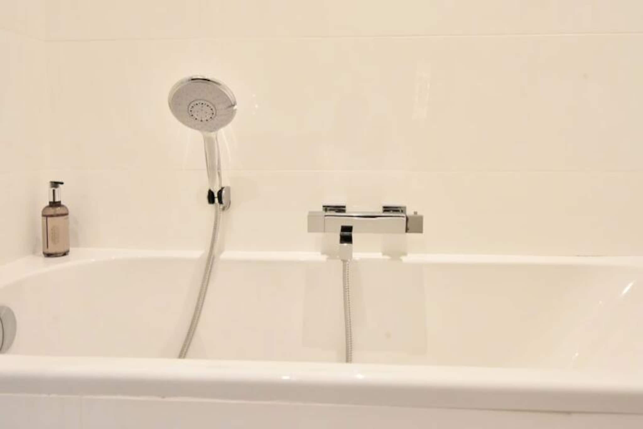 Résidence 4p Moderne En Centre-ville, 5min Palais & Plages !-Non tagué