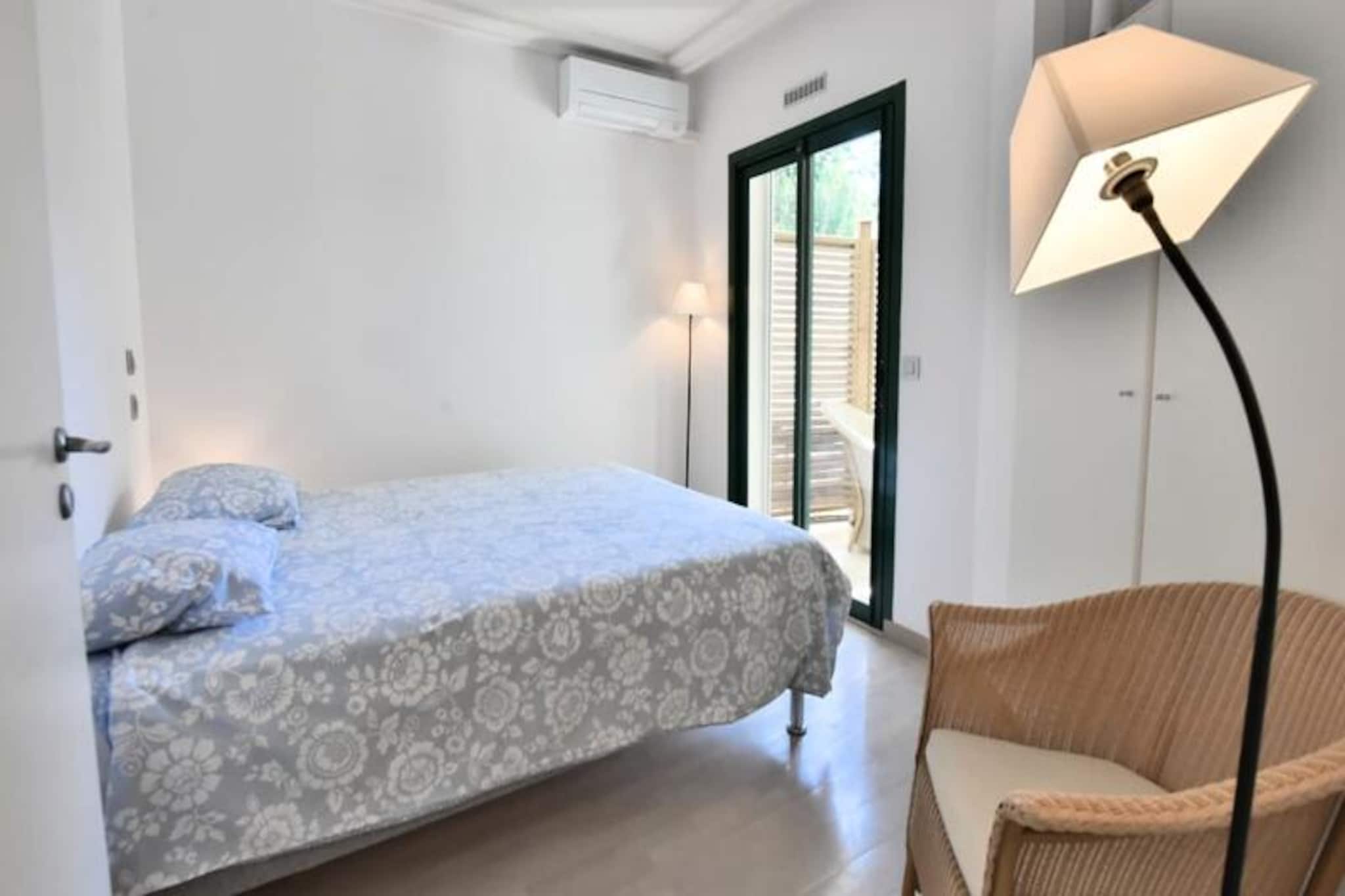 Résidence 4p Avec Grande Terrasse Et Piscine-Untagged