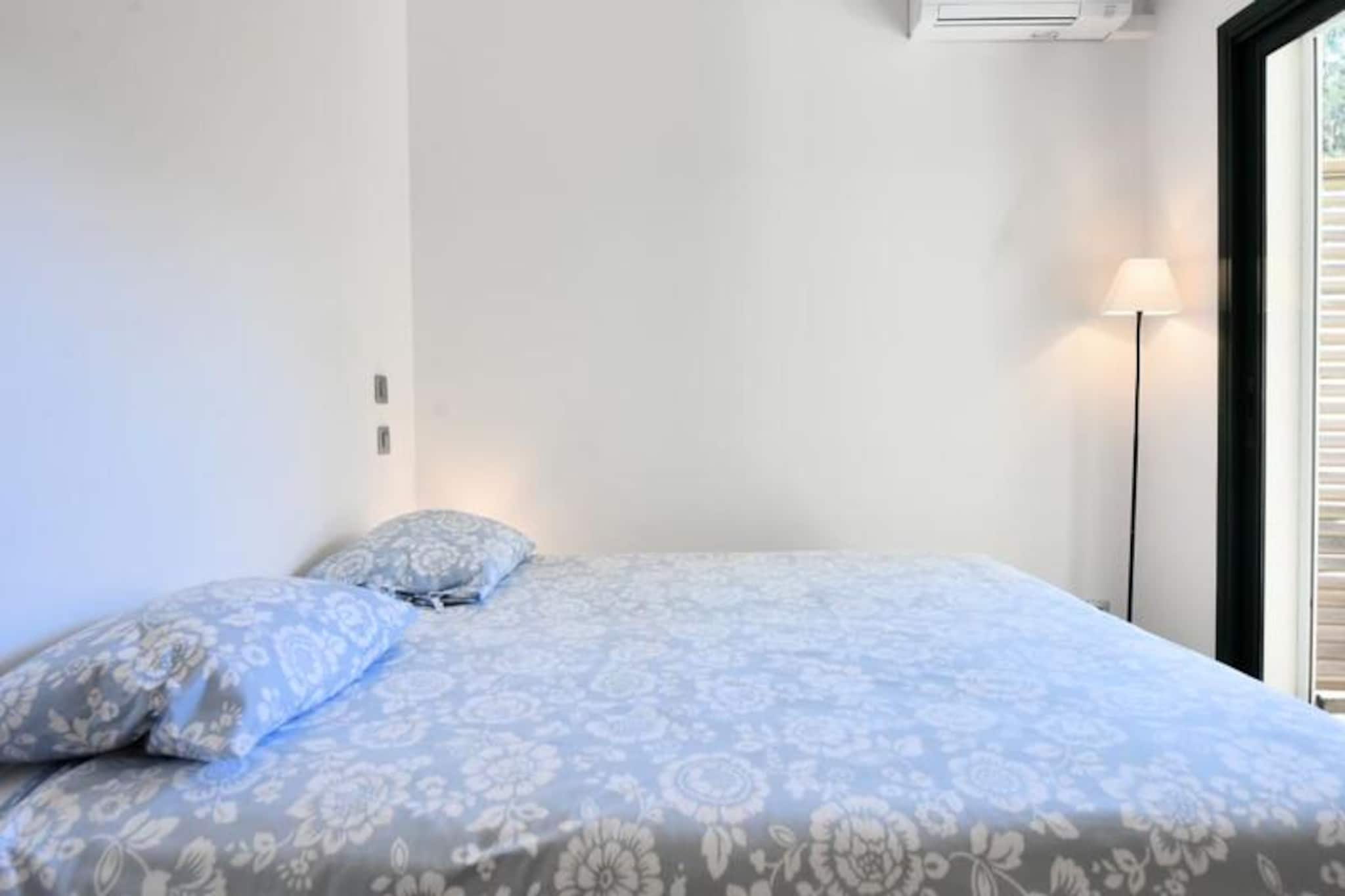 Résidence 4p Avec Grande Terrasse Et Piscine-Untagged