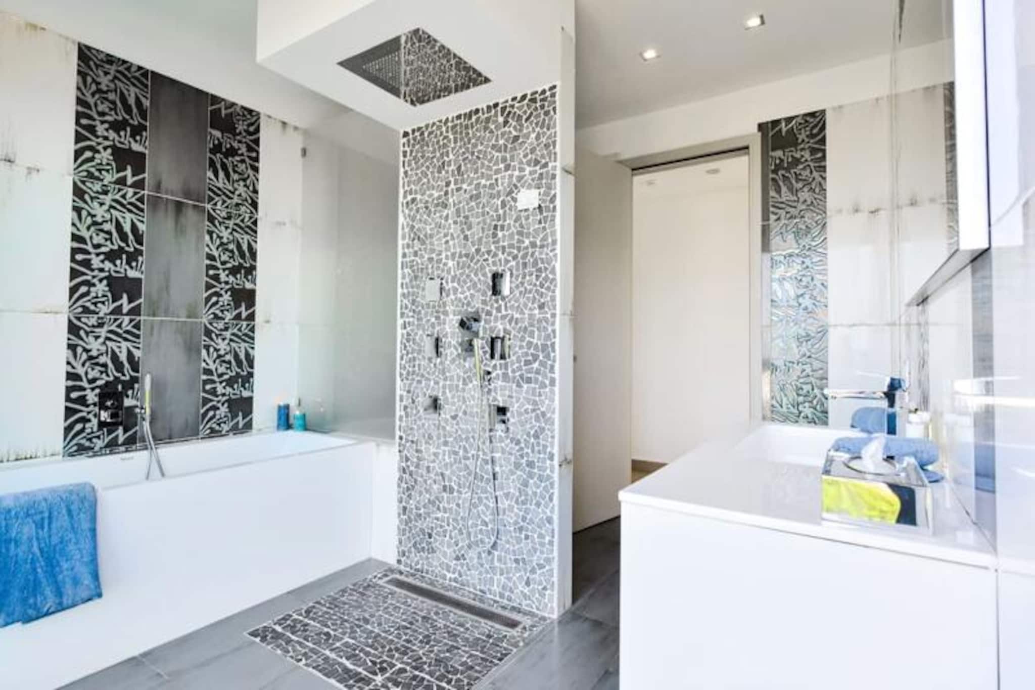 Résidence Villa D’architecte Avec Piscine Chauffée Pour 10 !-Untagged