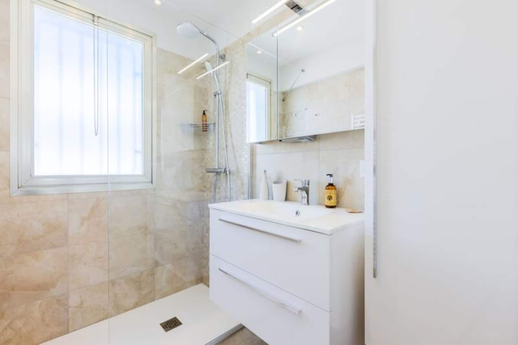 Résidence 2p De Style Avec Terrasse, Plages Et Commerces à Pied-Untagged