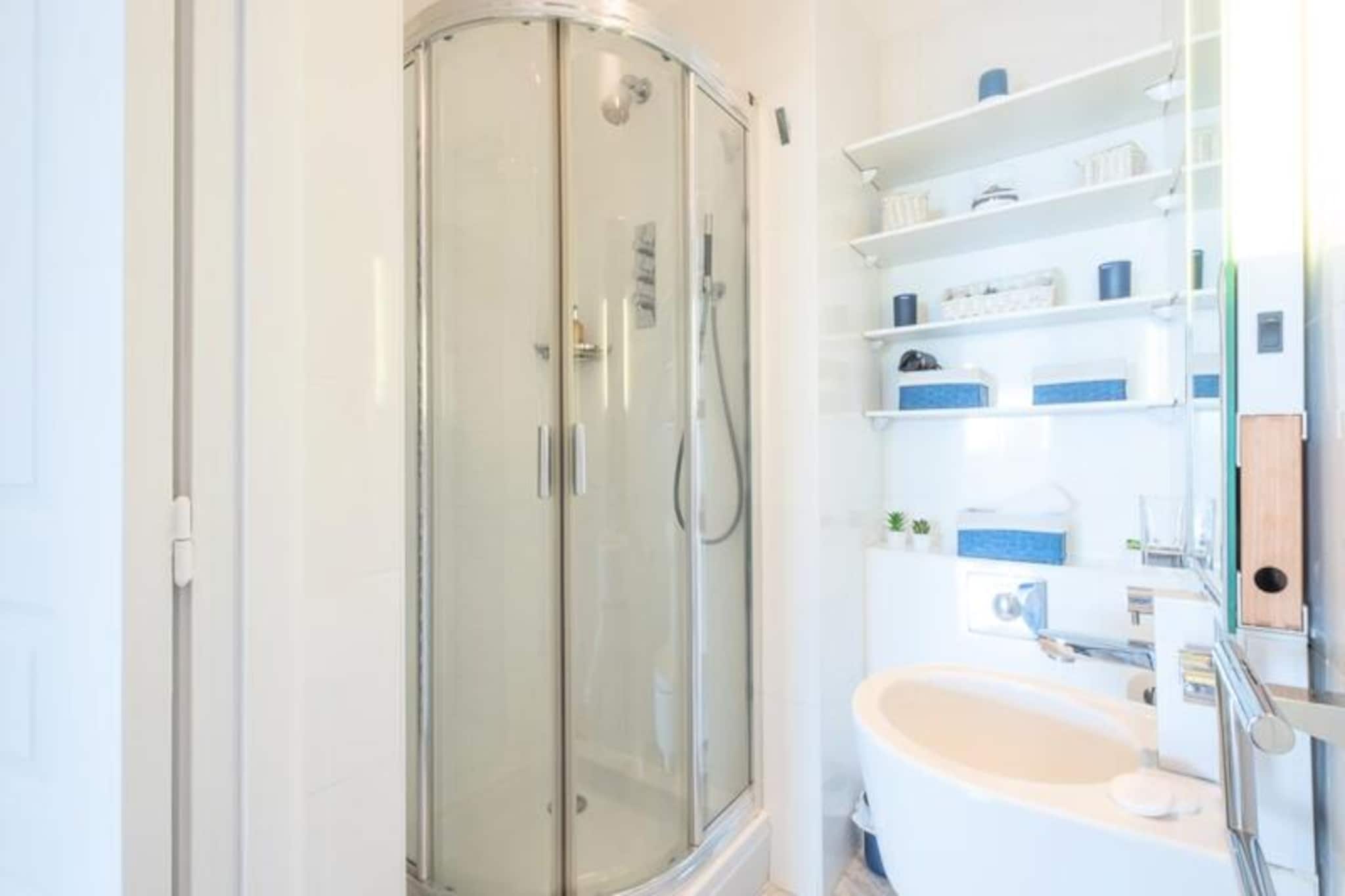 Résidence Rare ! Superbe 3 Pièces Avec Jardin Face à La Mer-Niet-getagd