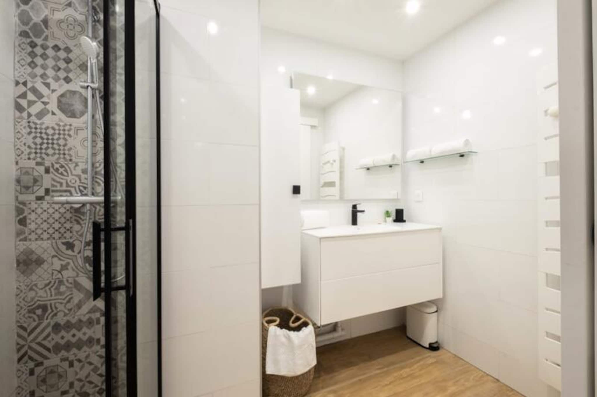 Résidence Appartement Avec Piscine Résidentiel-Niet-getagd