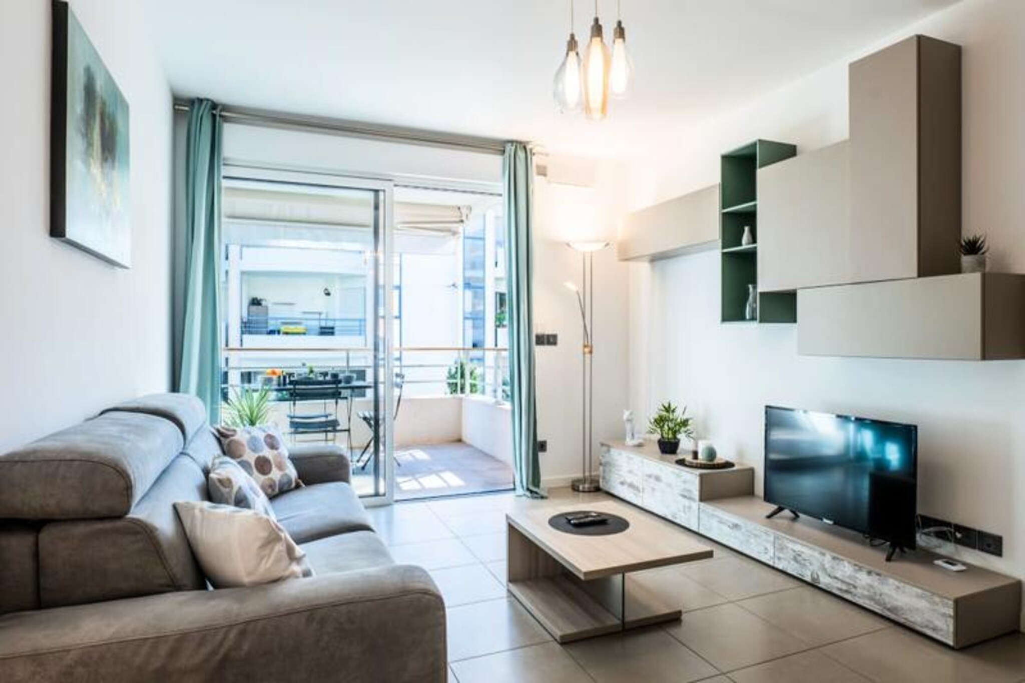 Apartment in Cannes near Mouré Rouge Beach