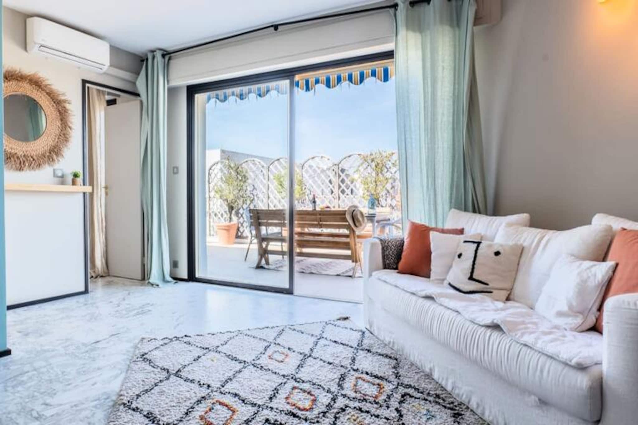 Résidence 3p Rooftop Palm Beach, Plages à 2min à Pied