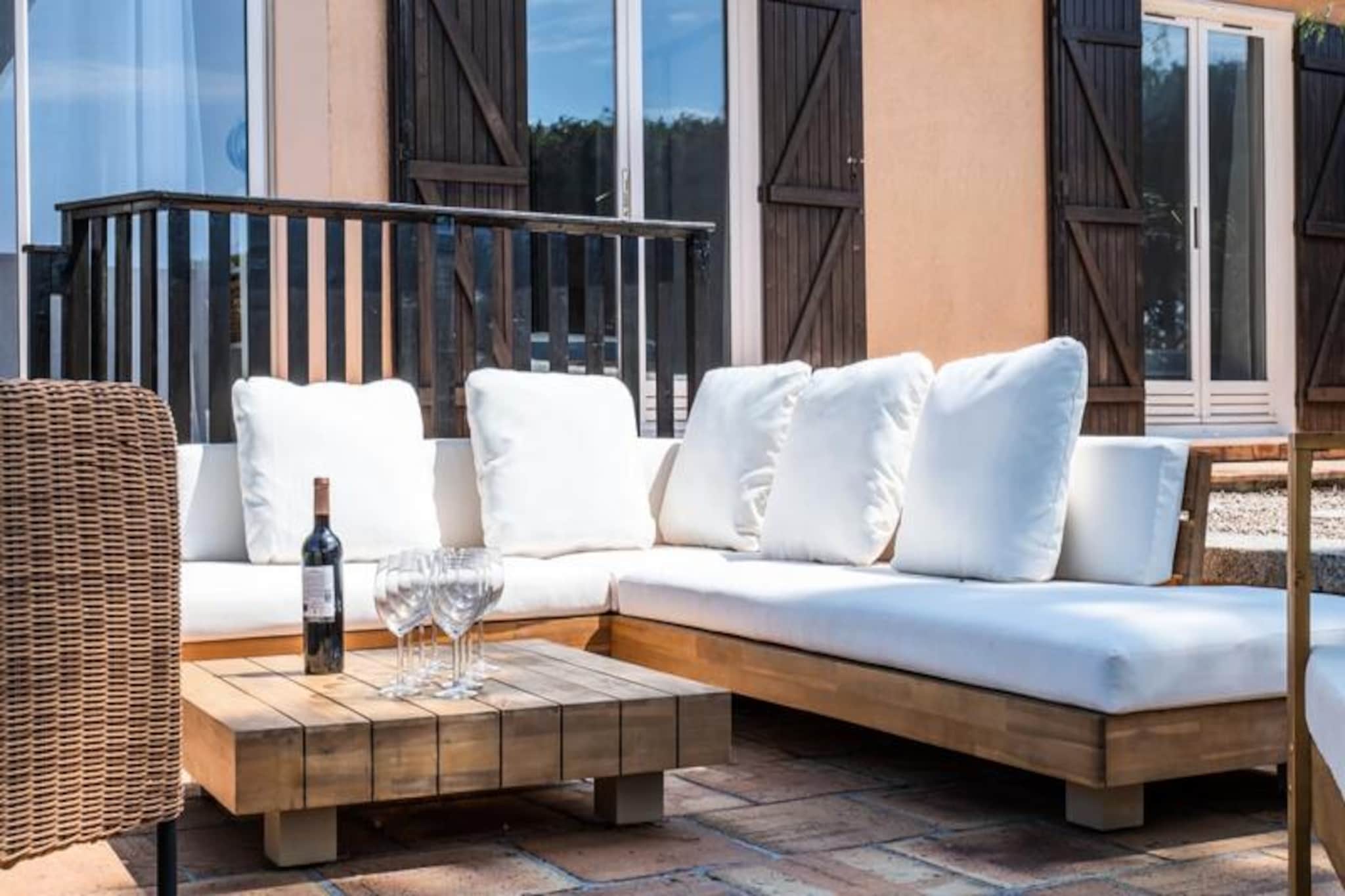 Résidence Villa 5 Chambres, Sauna, Piscine Et Vue Mer.-Non tagué