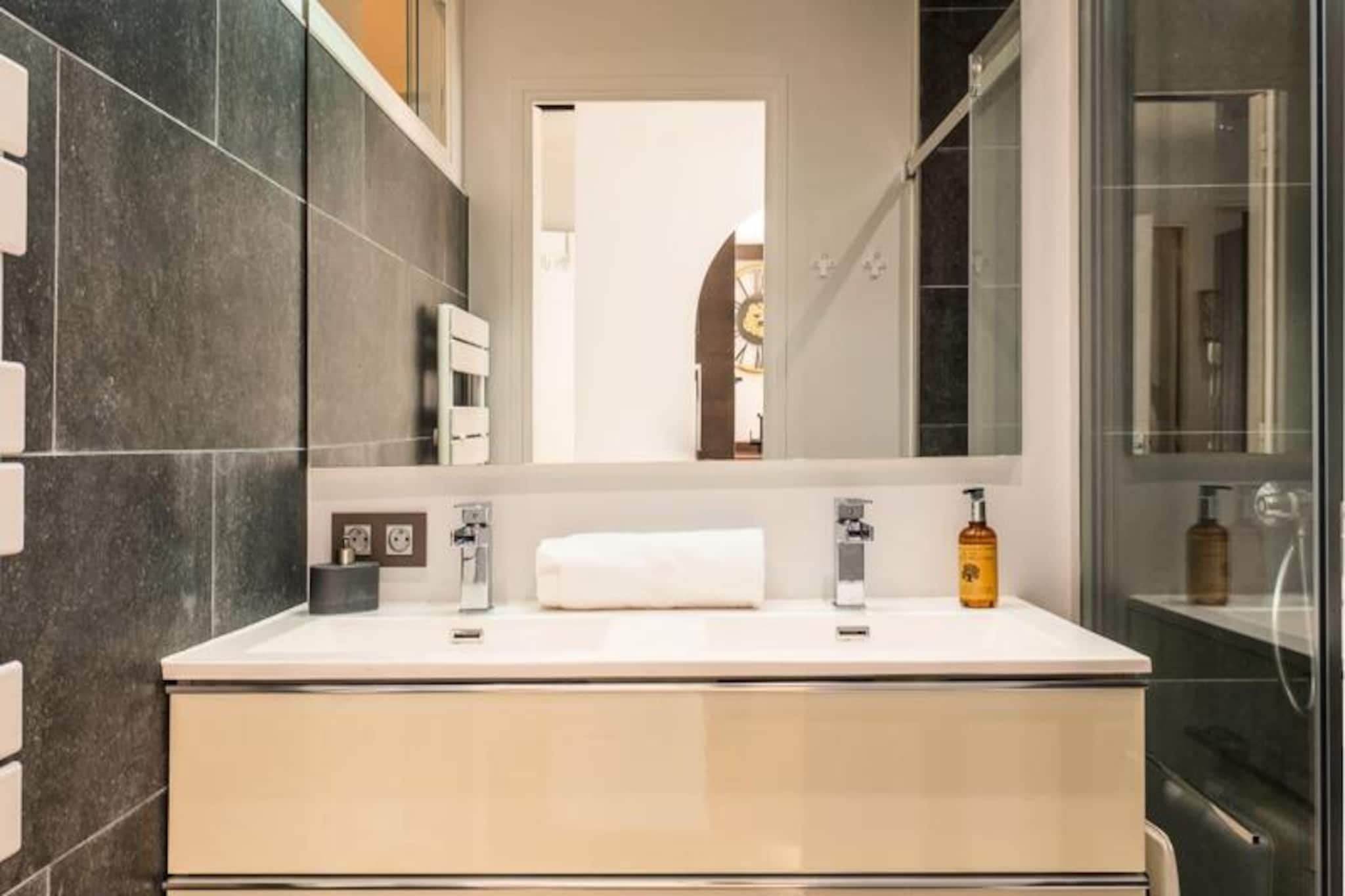 Résidence 3p Lumineux Avec Terrasse à 15min à Pied Du Palais