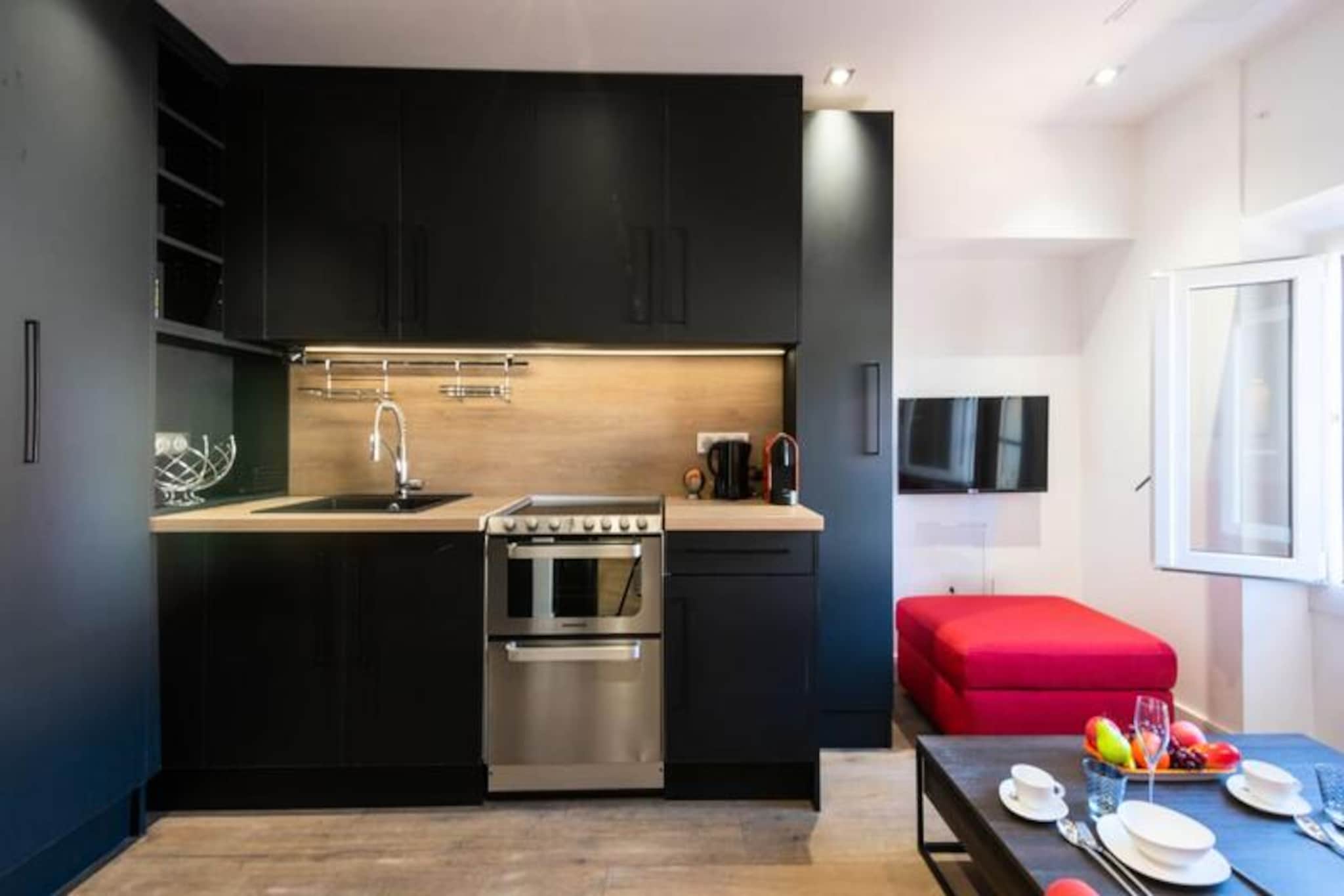 2-room air-conditioned apartment near the Croisette