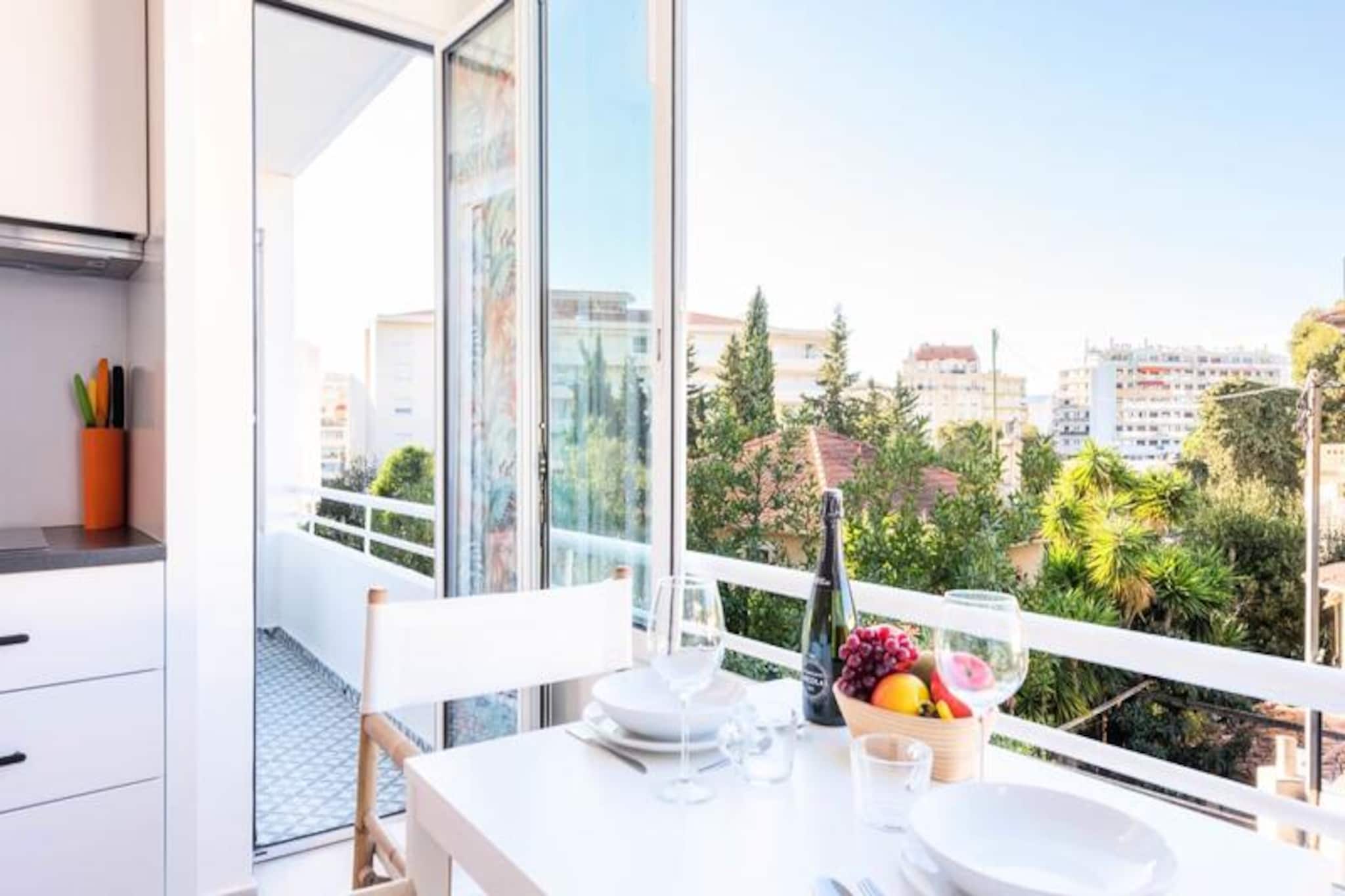 2-room apartment in a quiet location near Cannes city center