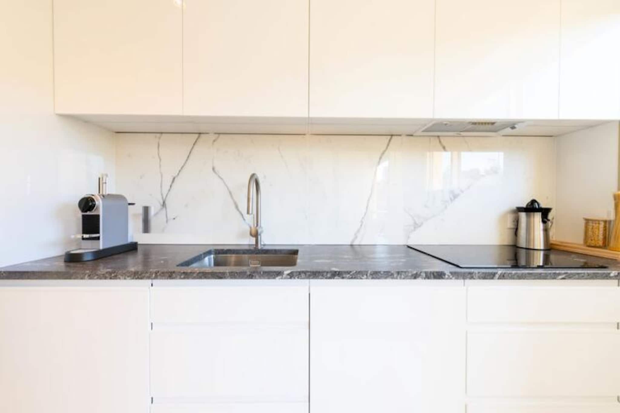 Résidence Spacieux 3p En Résidence Avec Piscine-Niet-getagd