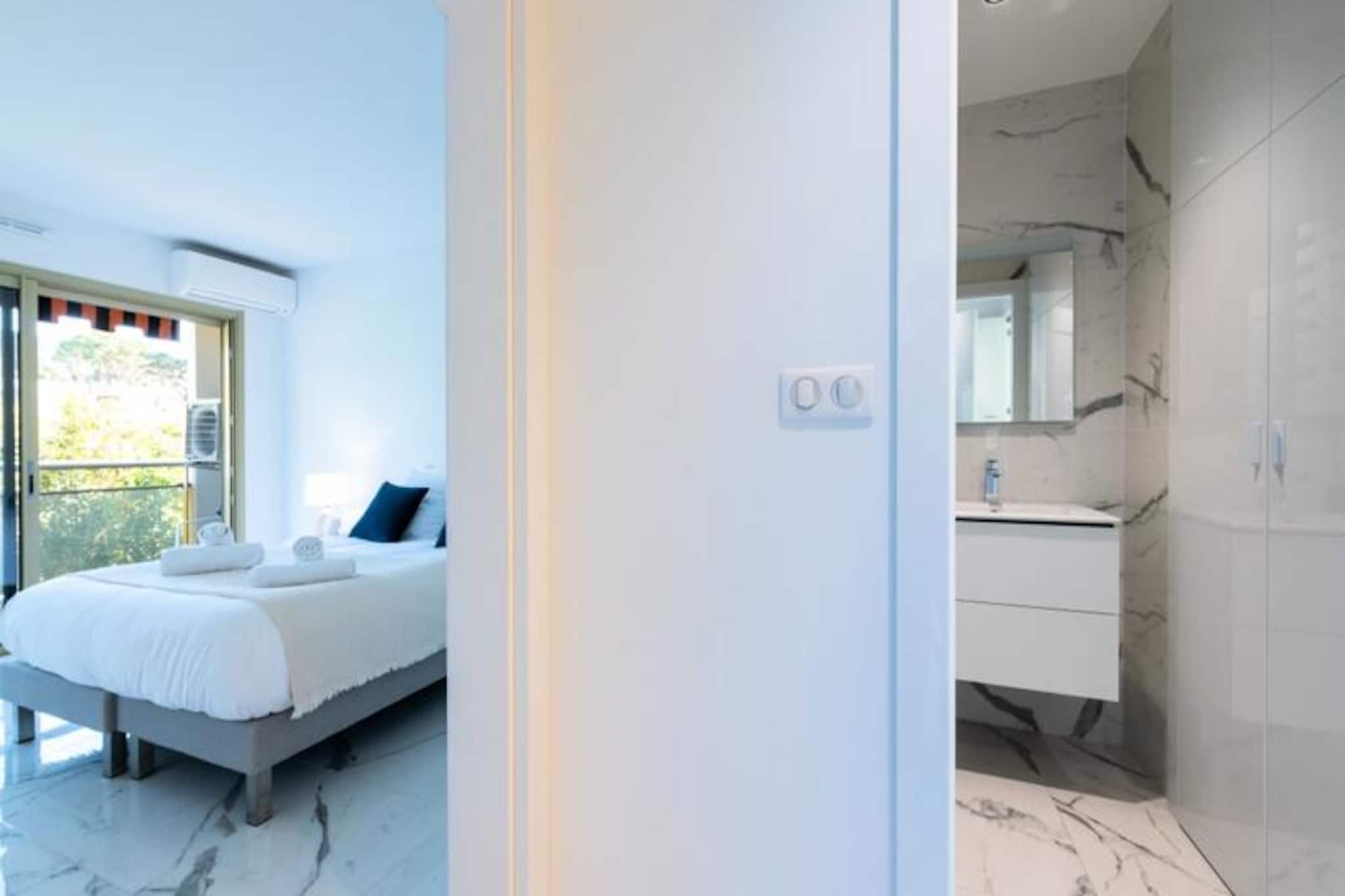 Résidence Spacieux 3p En Résidence Avec Piscine-Niet-getagd