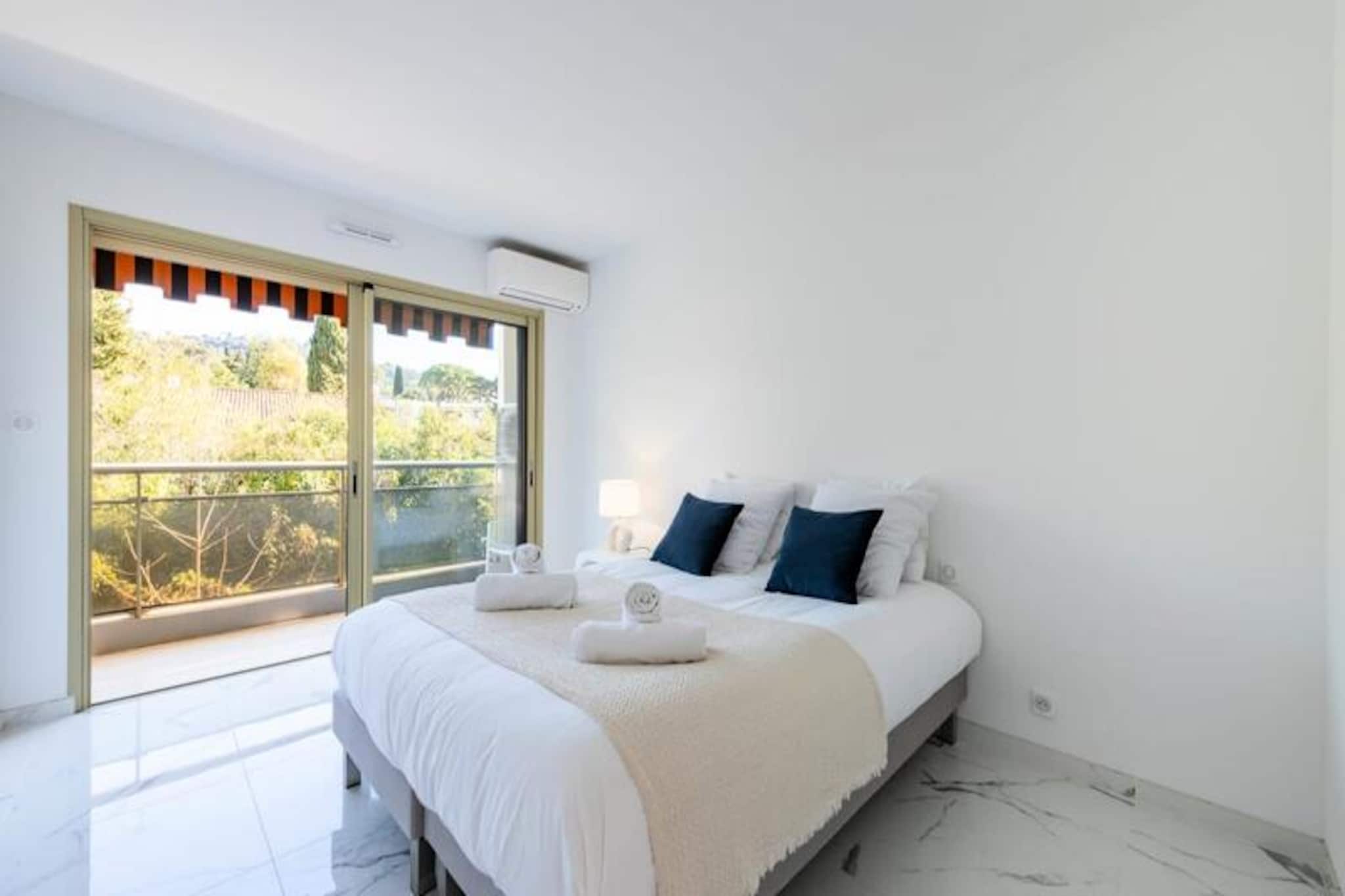 Résidence Spacieux 3p En Résidence Avec Piscine-Niet-getagd