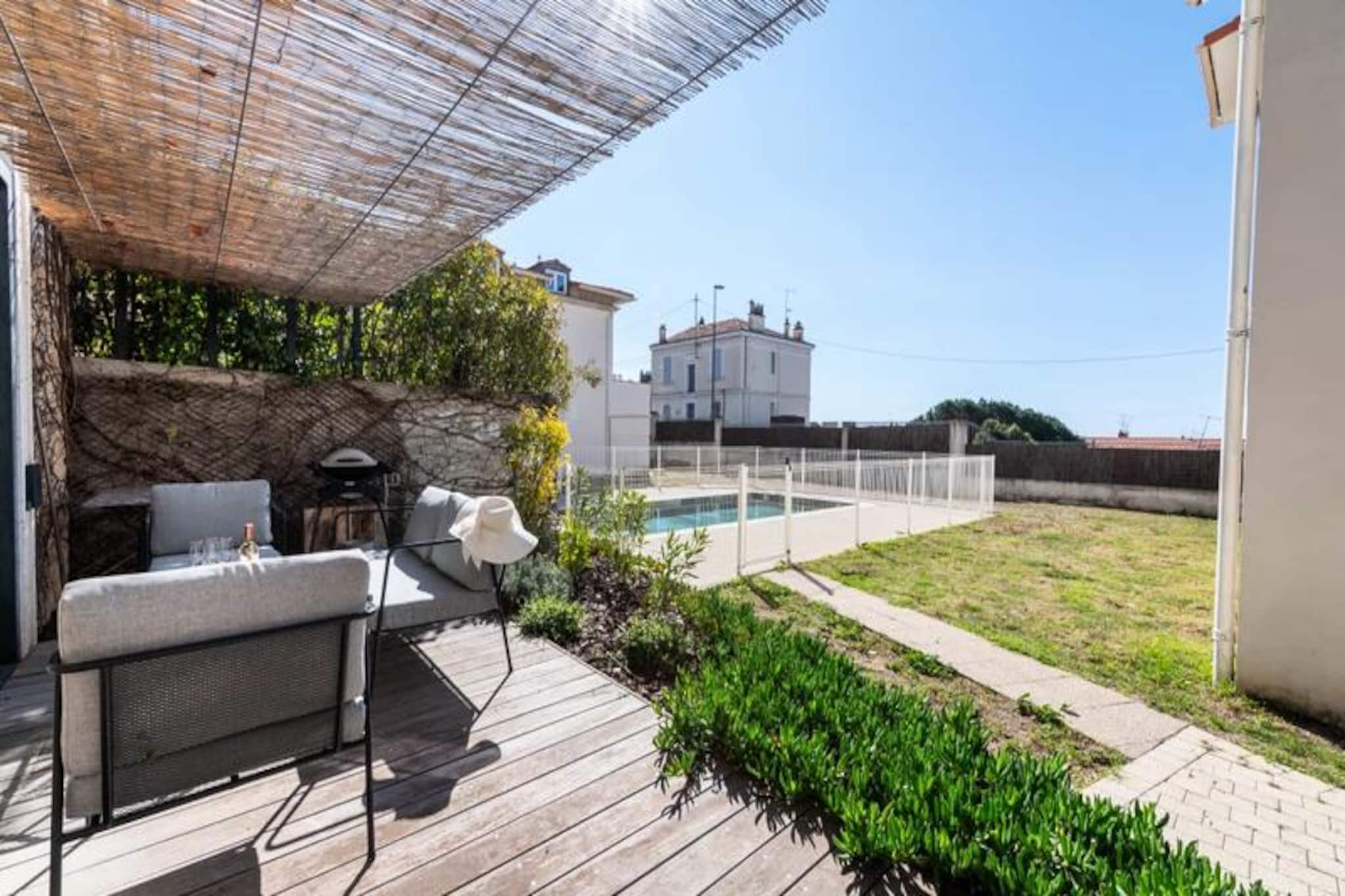 Résidence 2p Duplex 75m² Avec Piscine-Non tagué