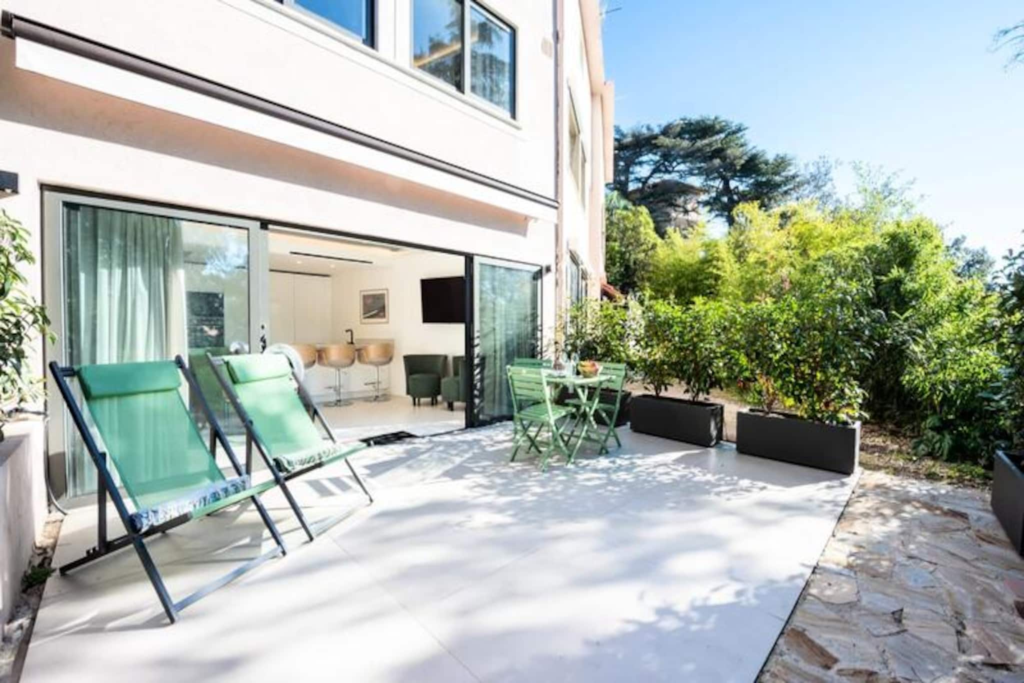 Apartment in Cannes with Private Terrace