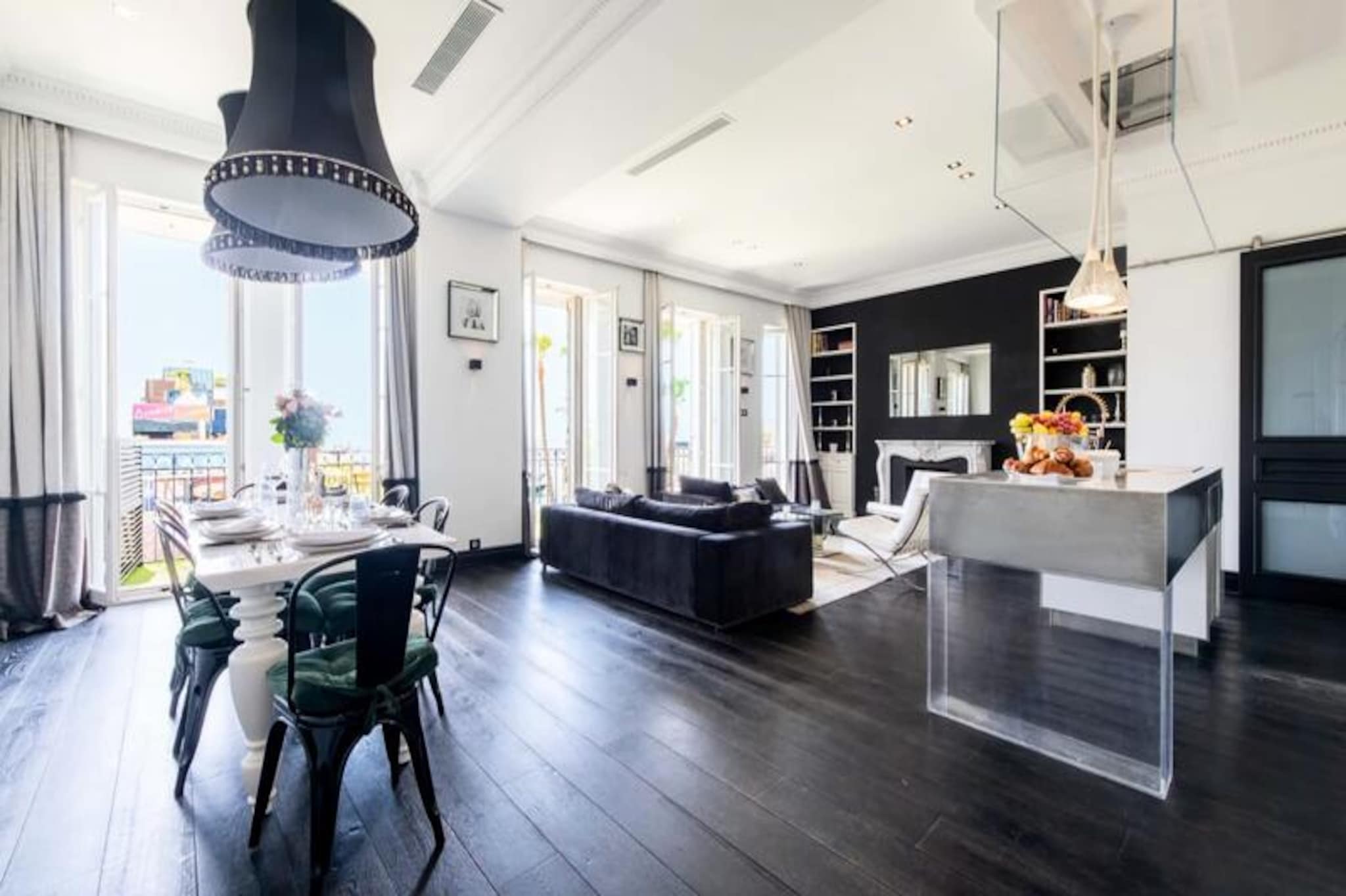 Apartment in Cannes with Sea & Port Views