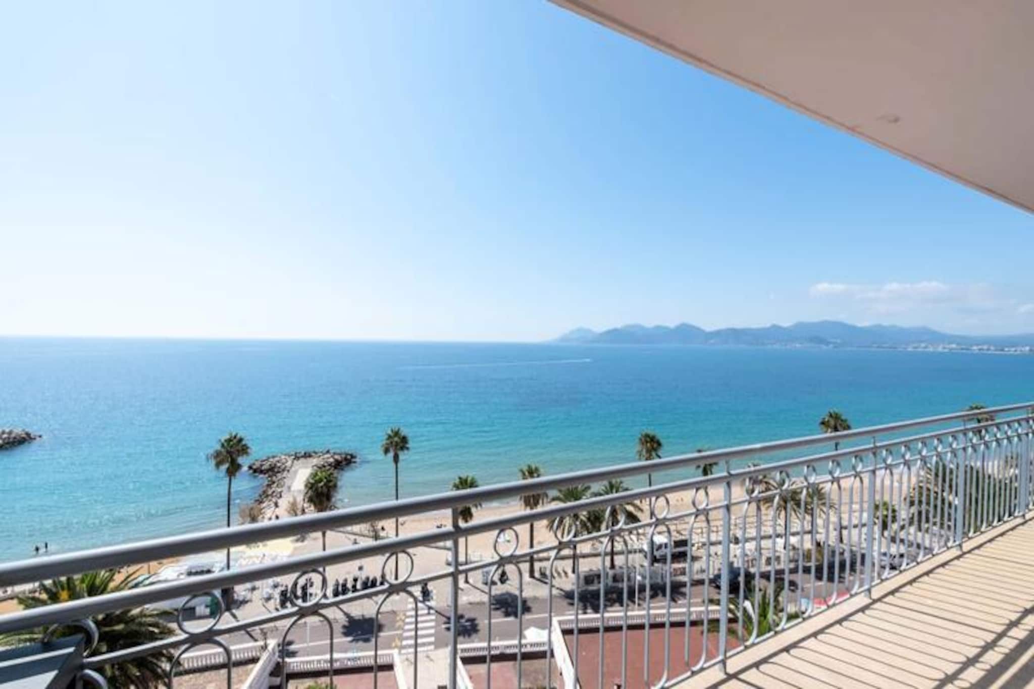Résidence Cannes – Suquet Vue Mer & Accès Plage-Niet-getagd
