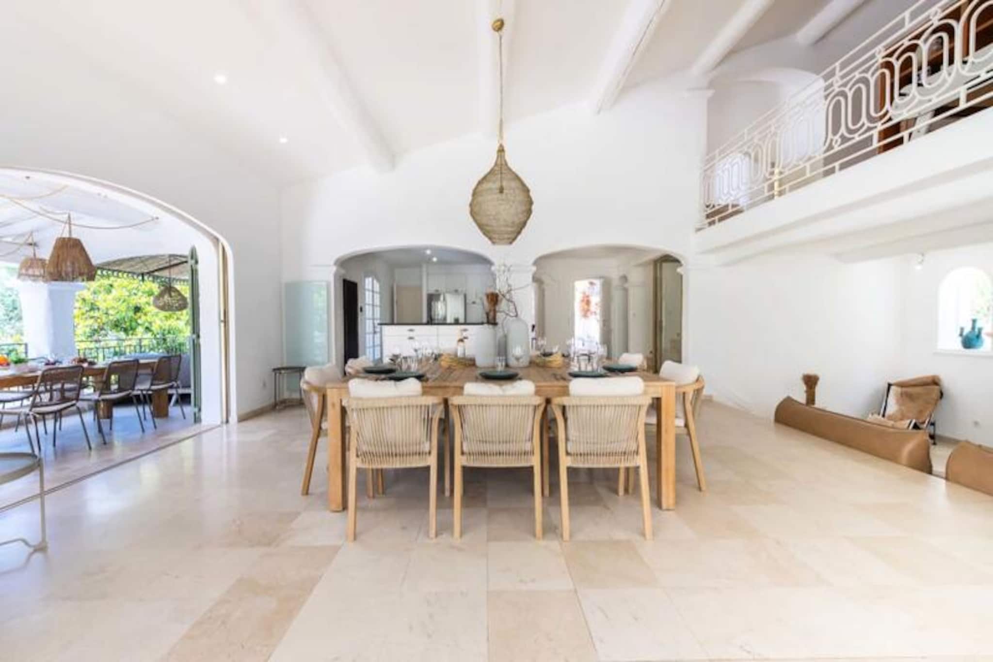 Résidence Villa 400m² Padel Piscine Volley-Non tagué