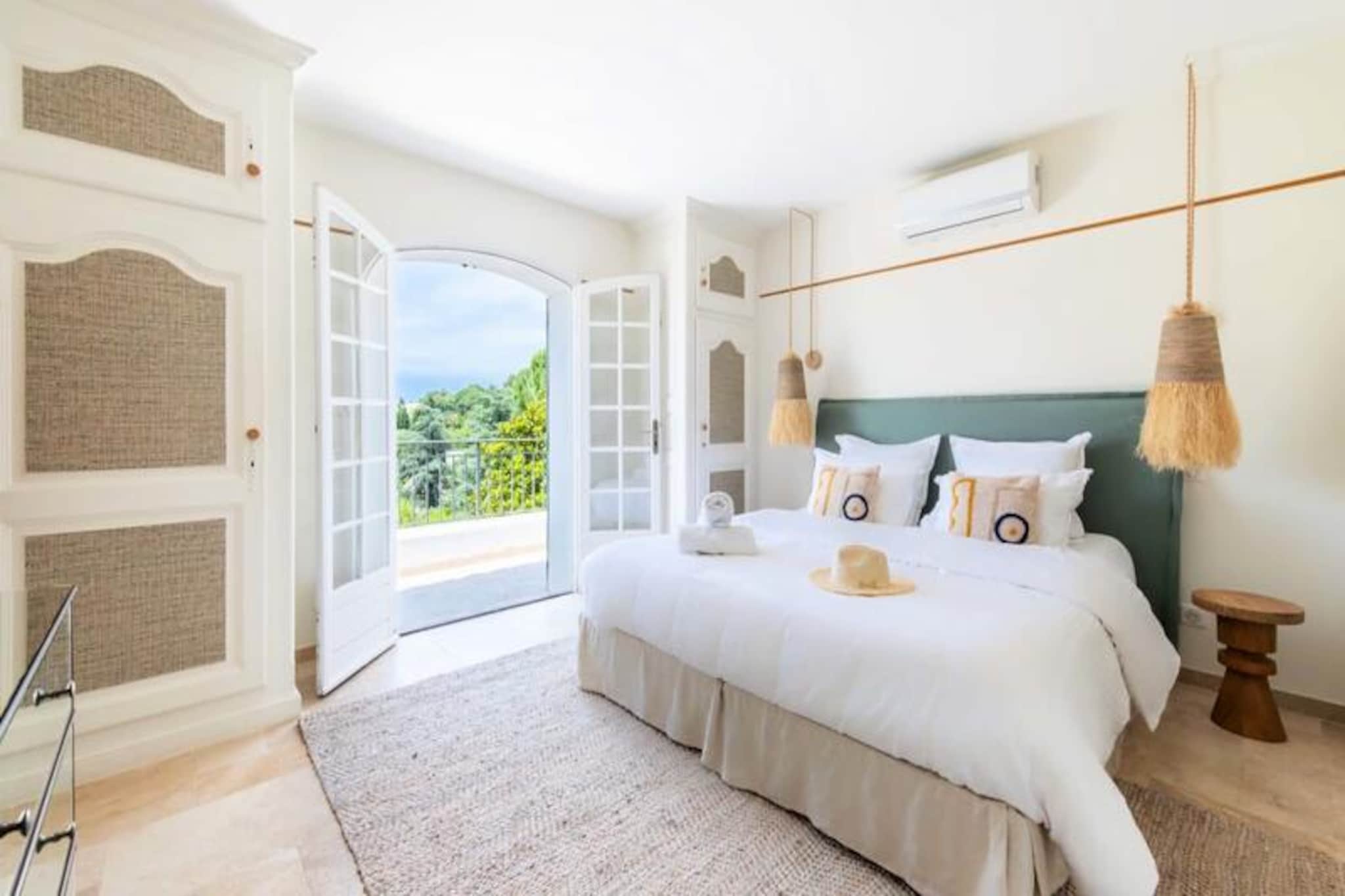 Résidence Villa 400m² Padel Piscine Volley-Non tagué