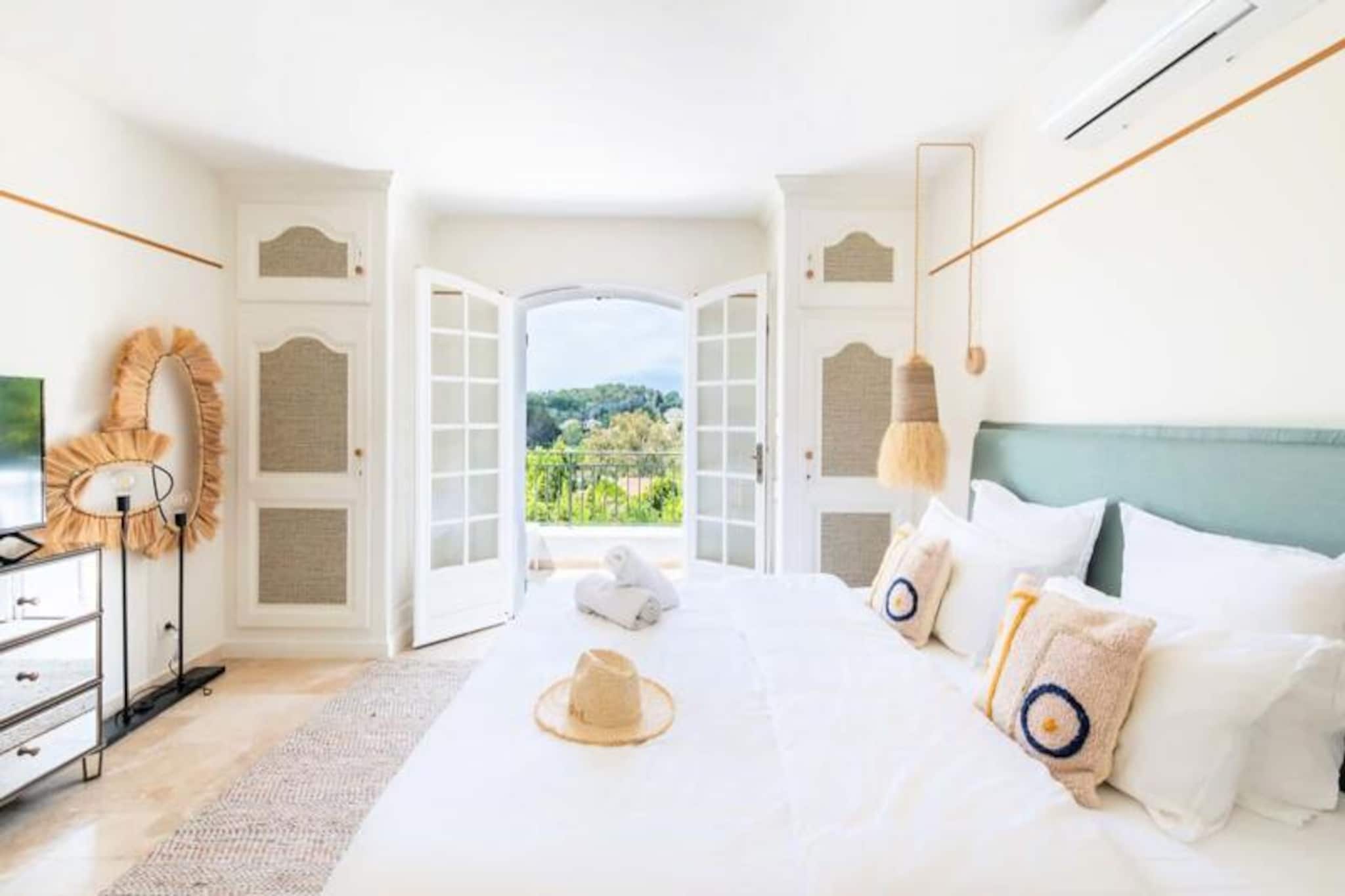 Résidence Villa 400m² Padel Piscine Volley-Non tagué