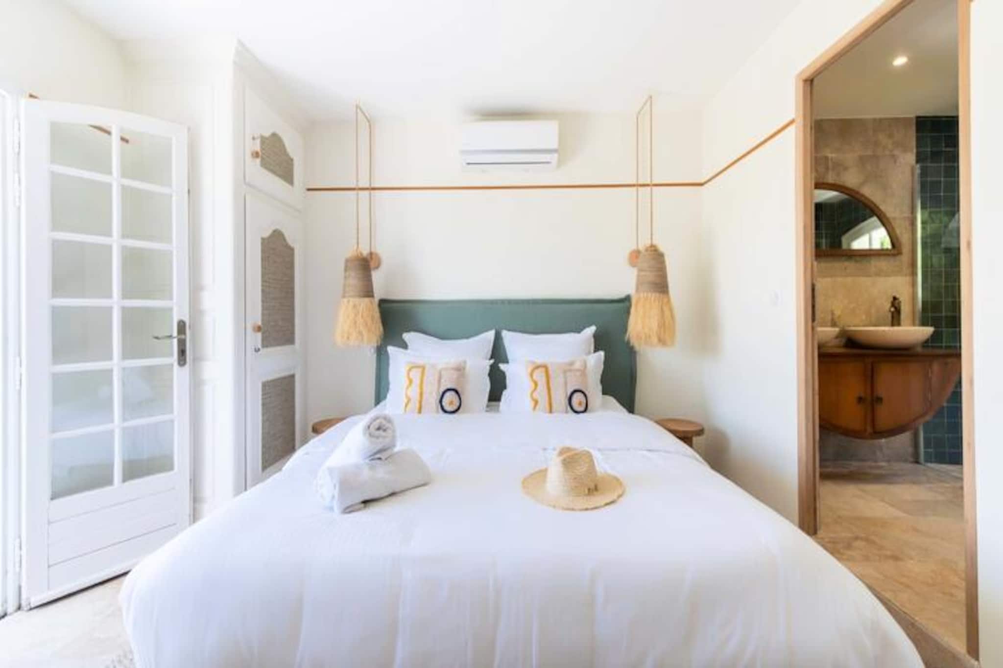 Résidence Villa 400m² Padel Piscine Volley-Non tagué