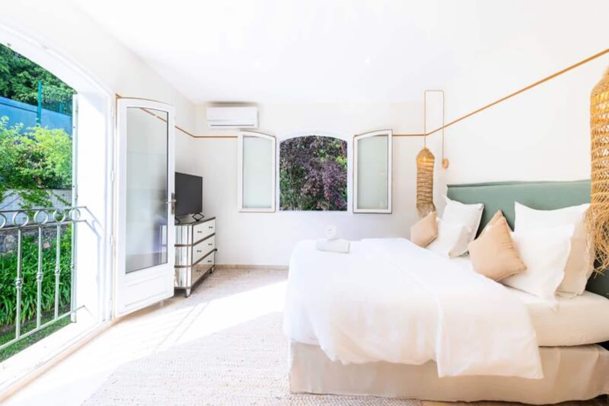 Résidence Villa 400m² Padel Piscine Volley-Non tagué