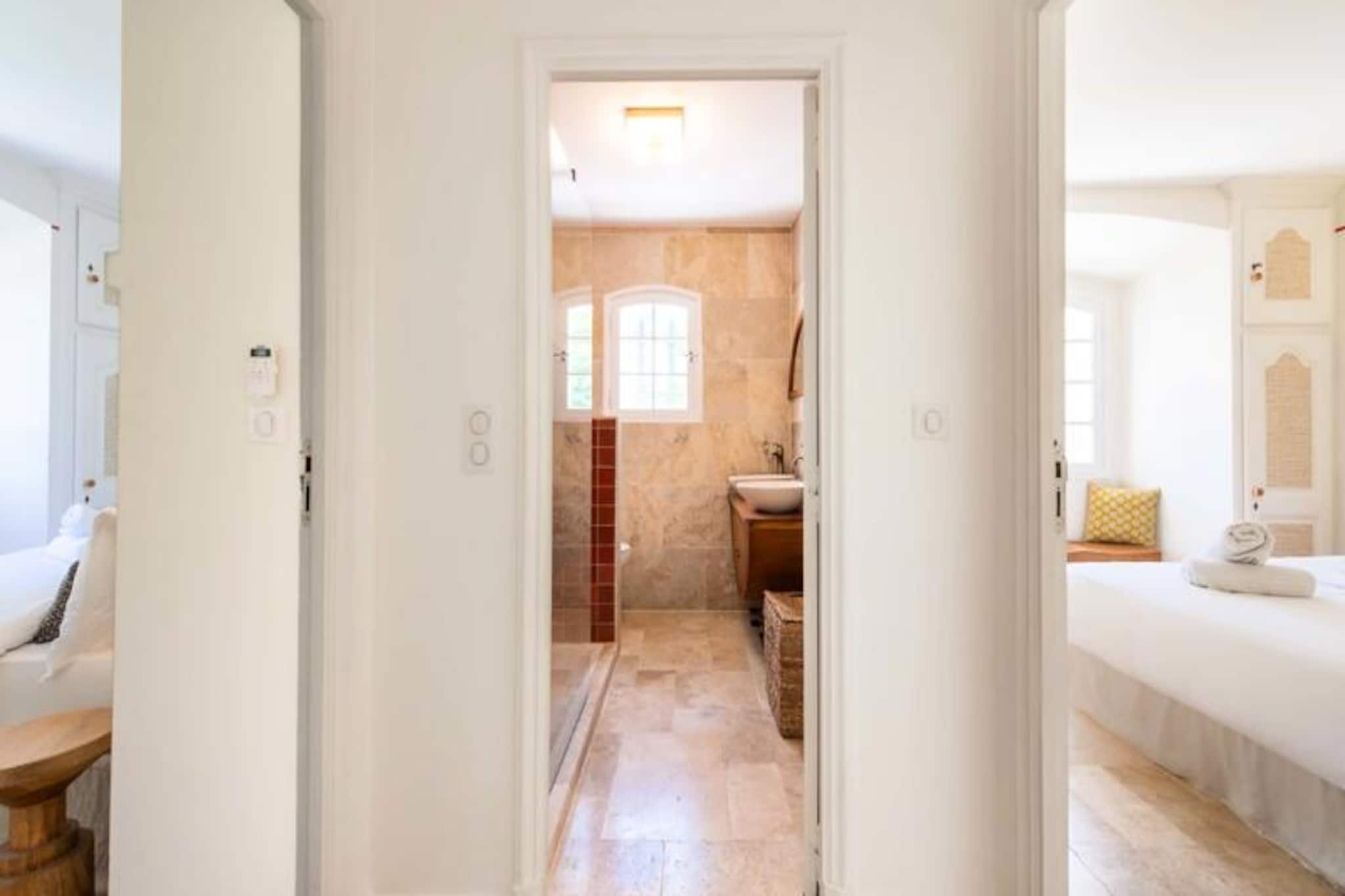 Résidence Villa 400m² Padel Piscine Volley-Non tagué